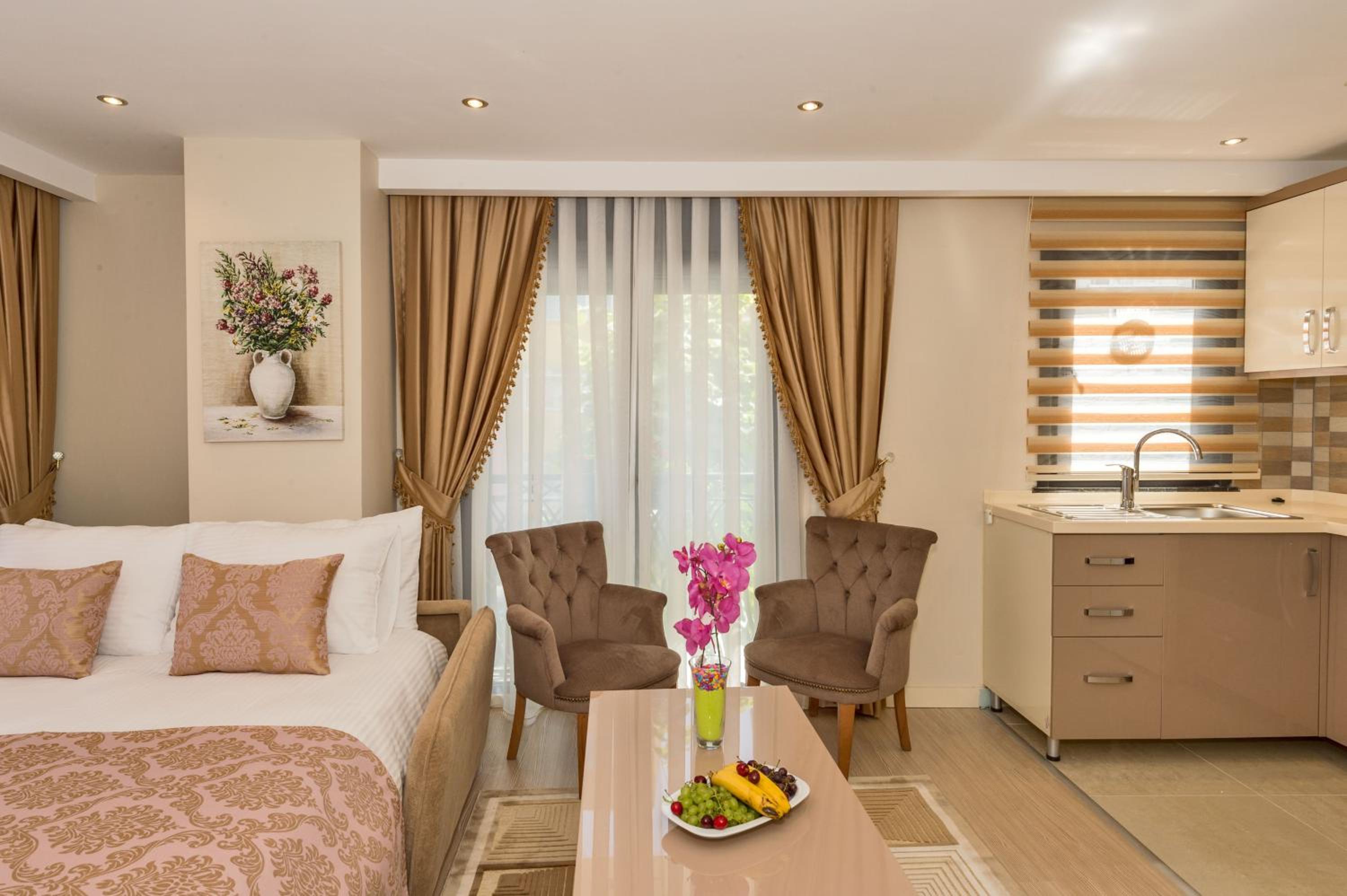 Gen Suites - Image 43