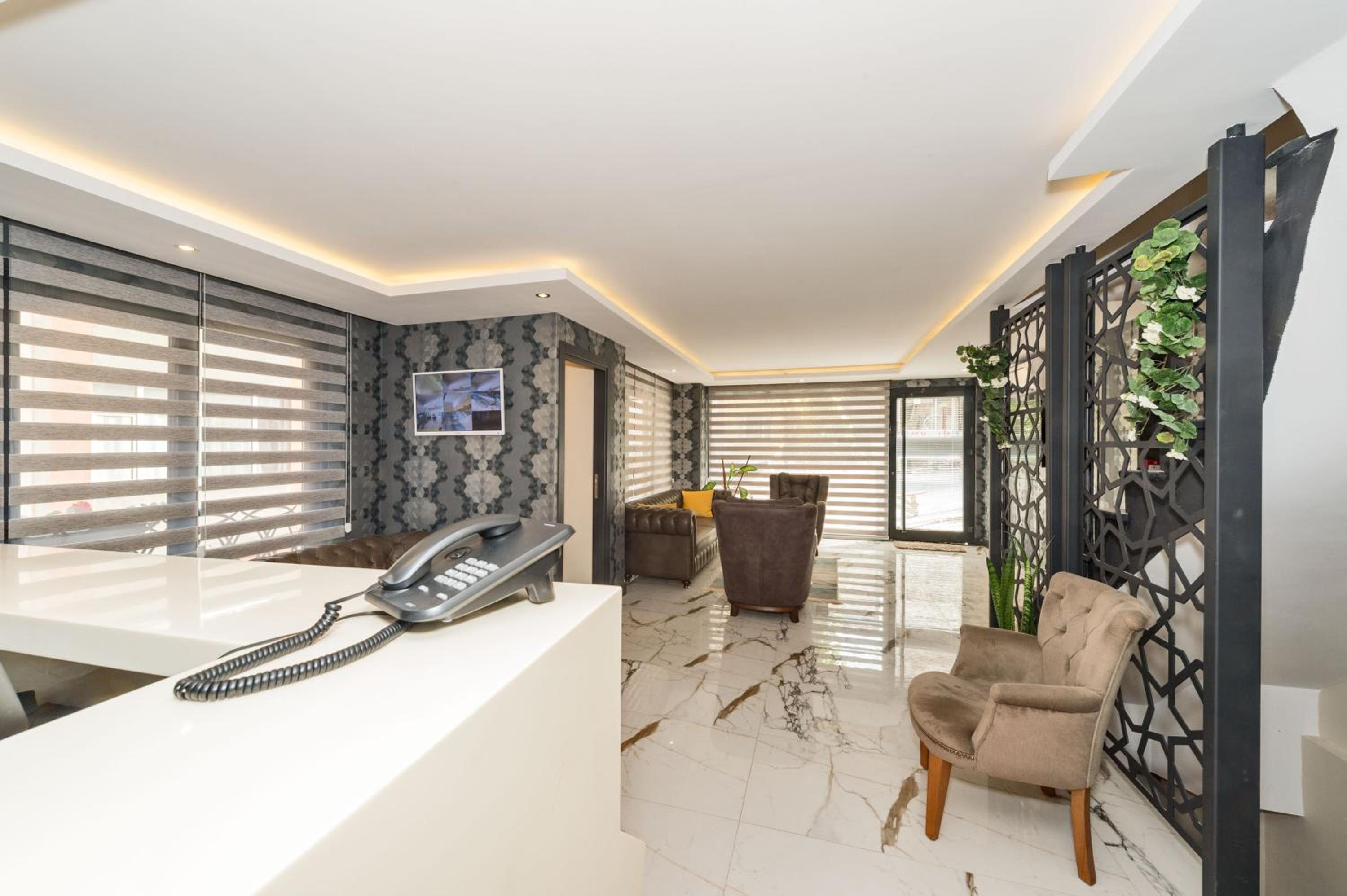 Gen Suites - Image 81