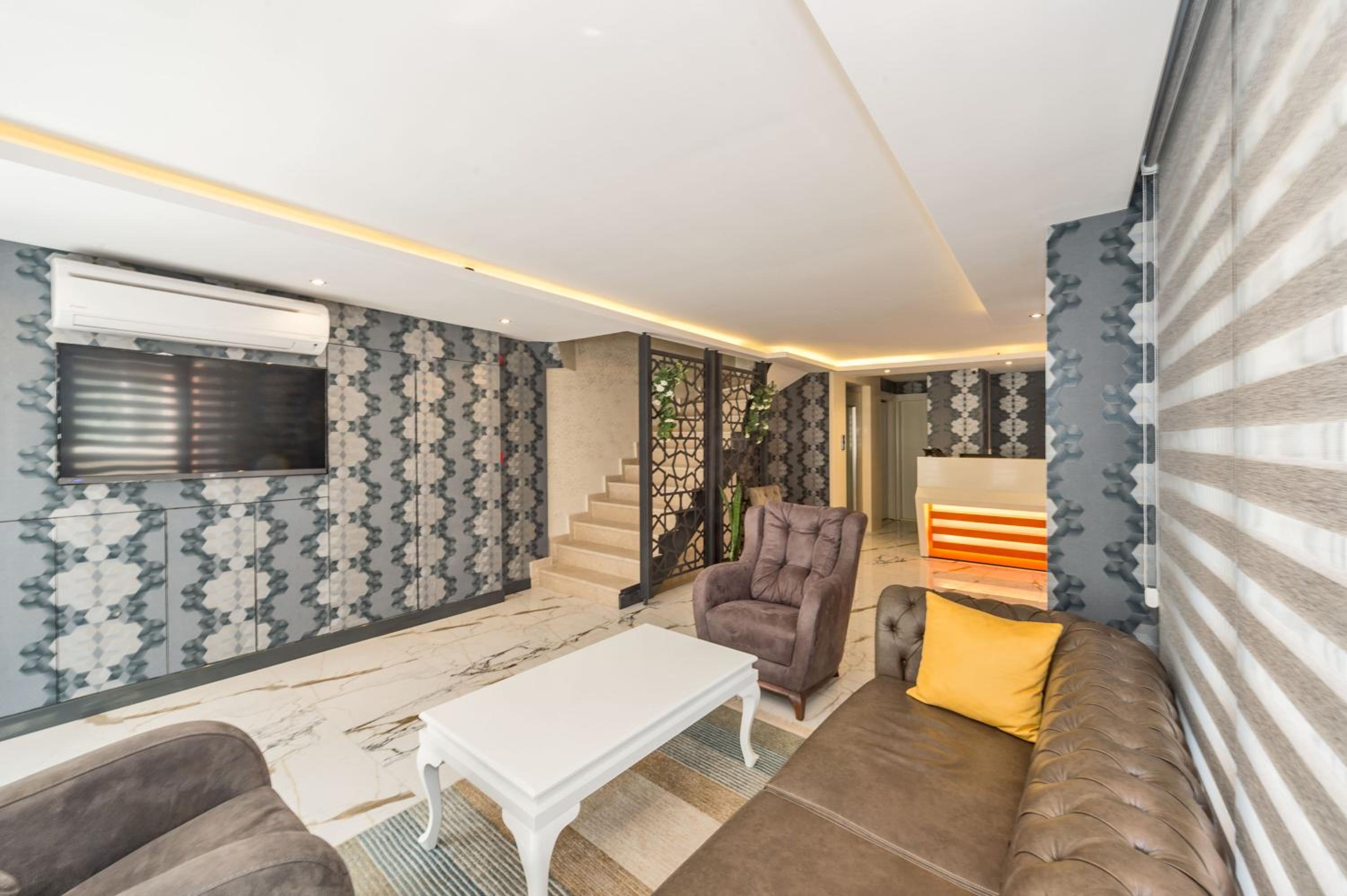 Gen Suites - Image 84