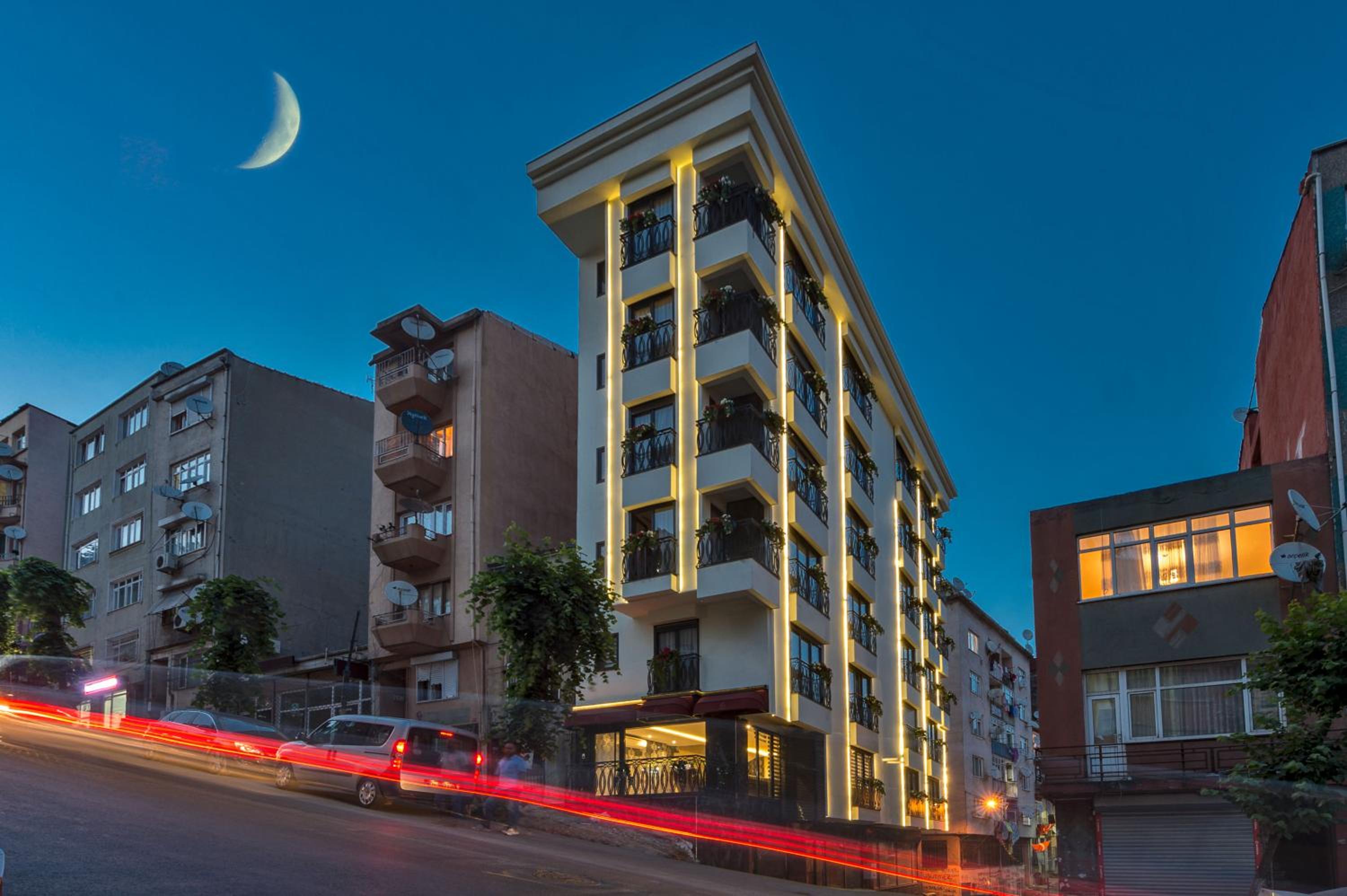 Gen Suites - Image 62