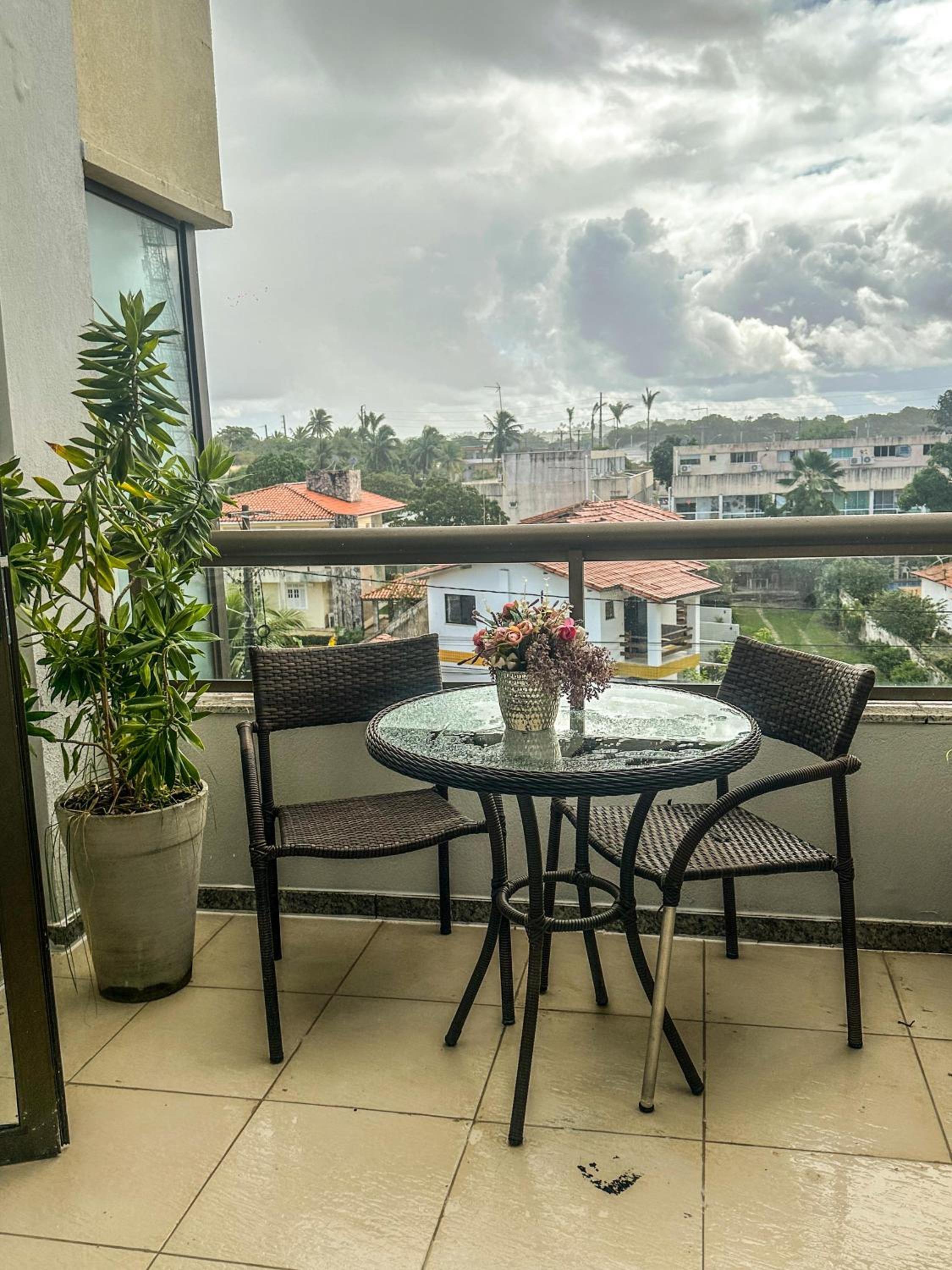 Cobertura duplex luxuosa na Praia de Guarajuba, seu Pet é bem vindo