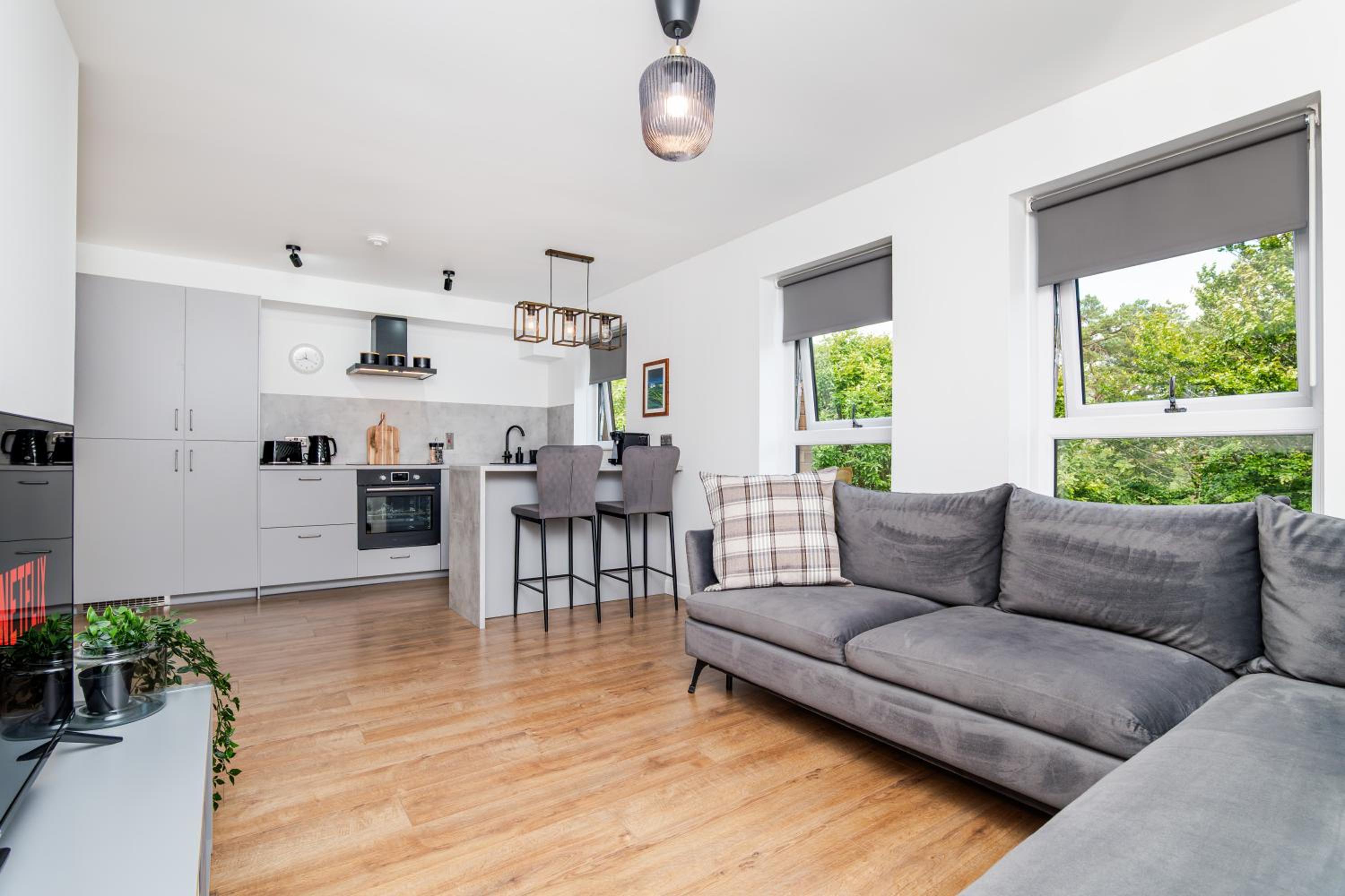 2Bedroom Apartment-Free Parking