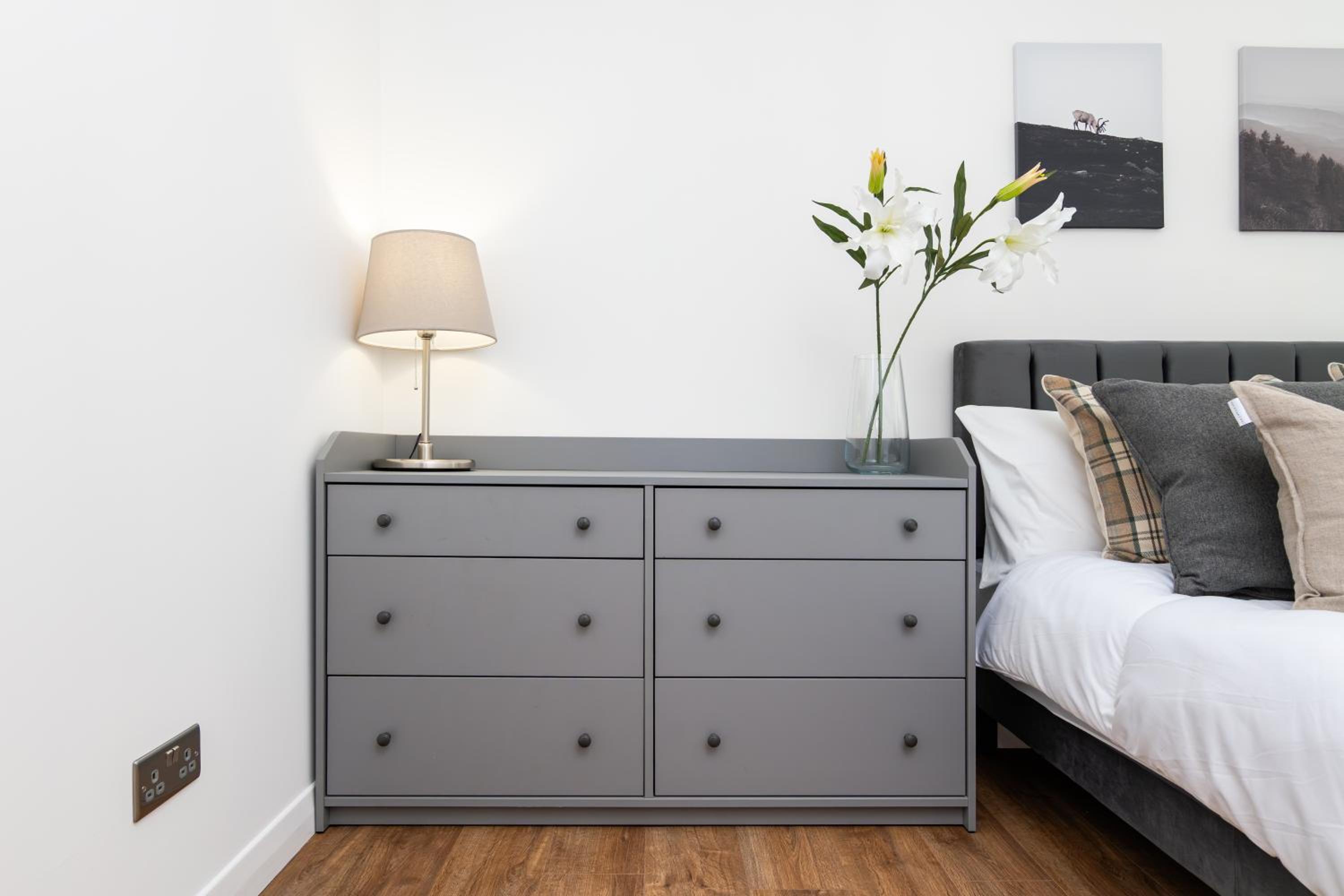 2Bedroom Apartment-Free Parking