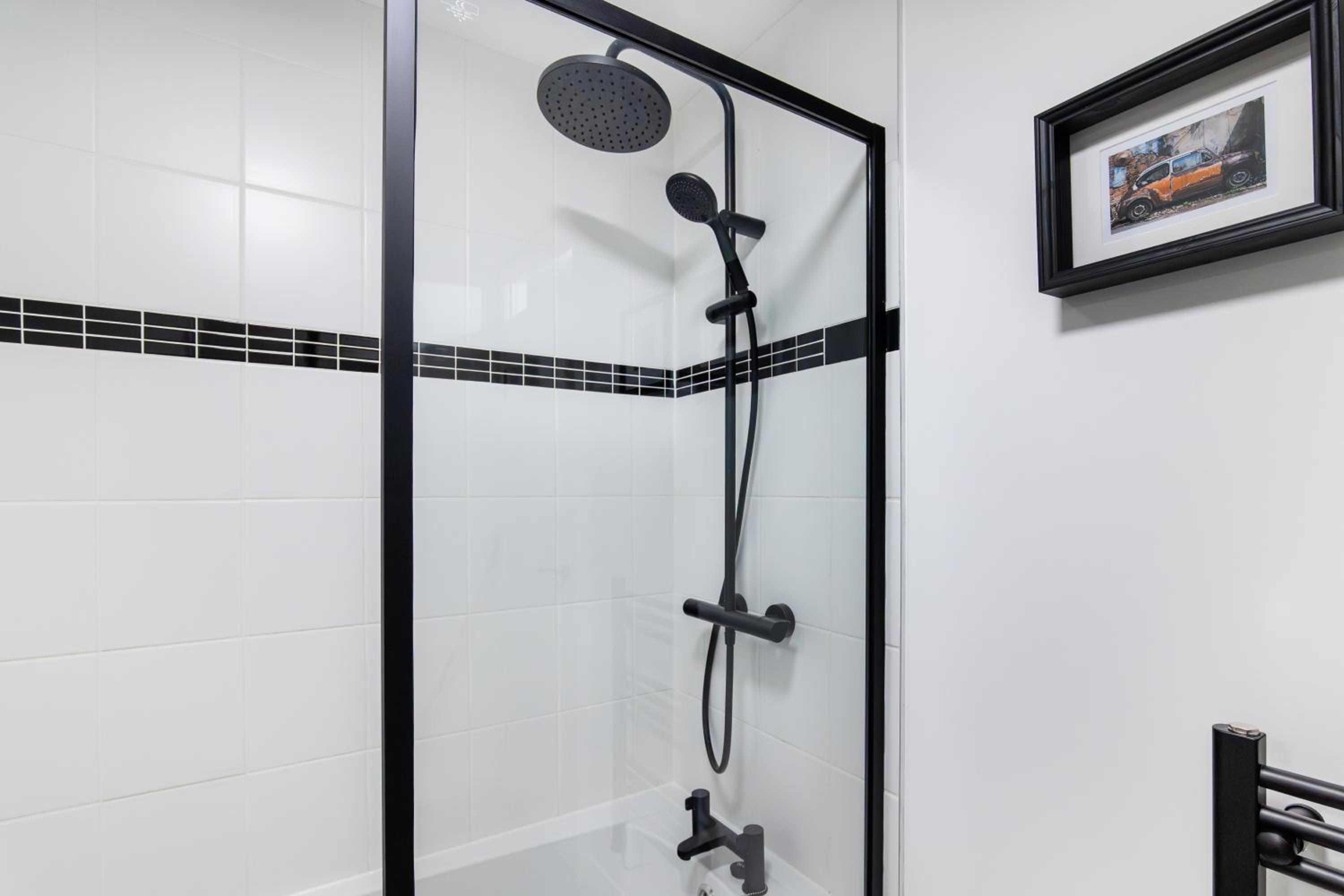 2Bedroom Apartment-Free Parking