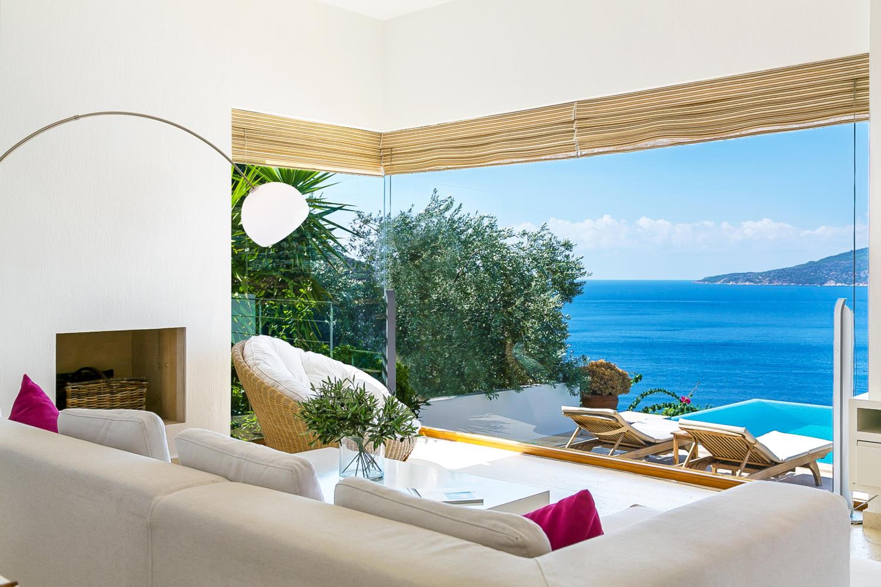 Hotel Villa Mahal becomes Villa Mahal Otel. - Image 119