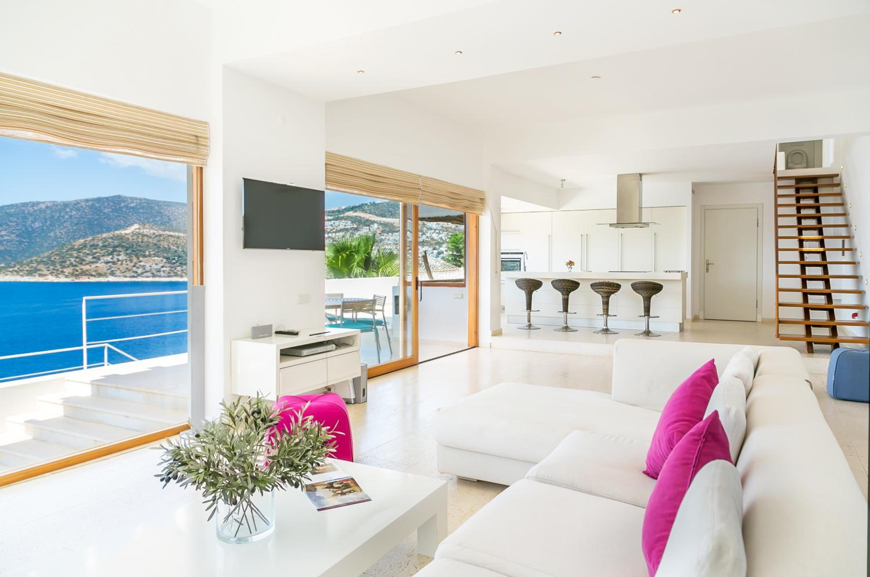 Hotel Villa Mahal becomes Villa Mahal Otel. - Image 120