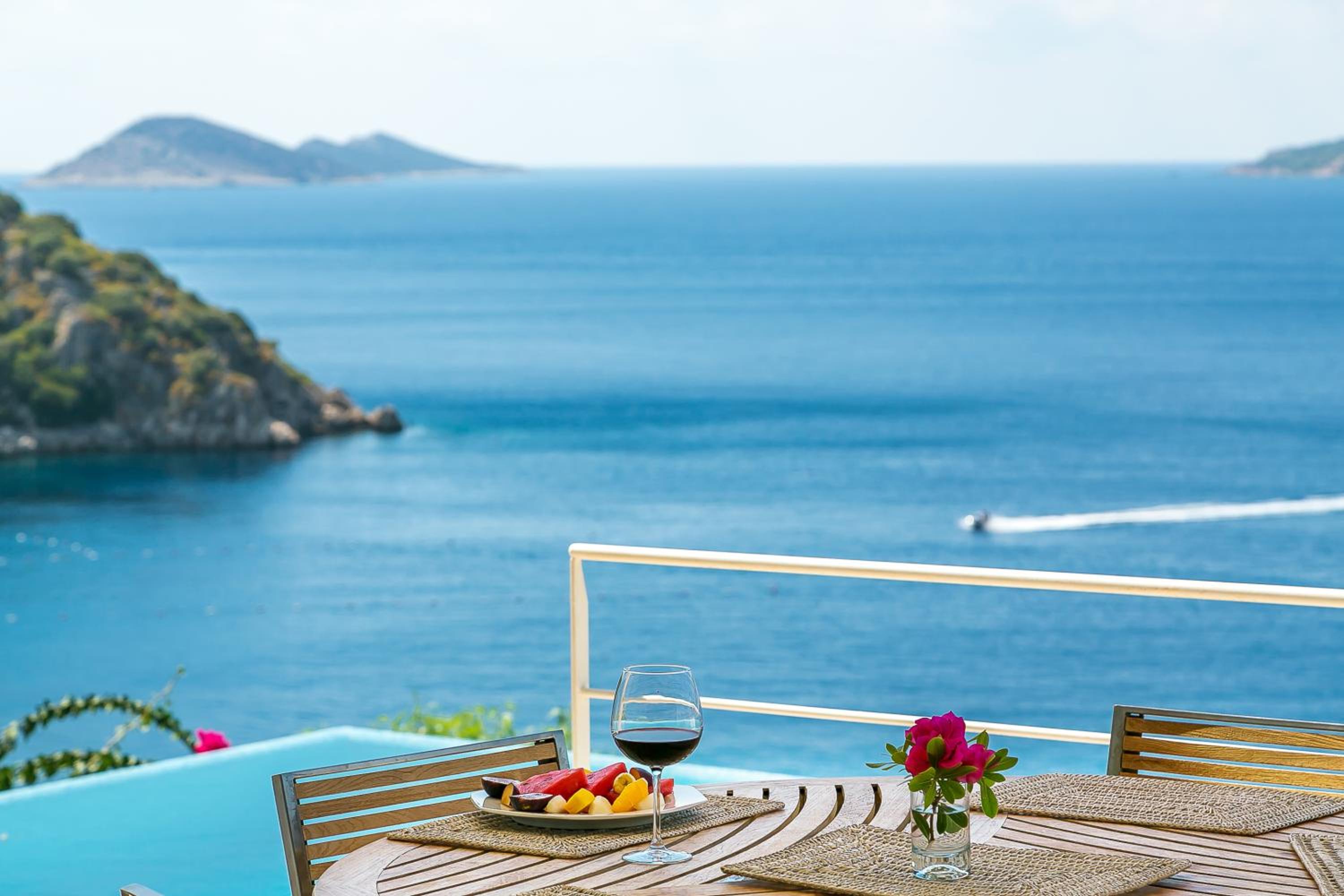 Hotel Villa Mahal becomes Villa Mahal Otel. - Image 122