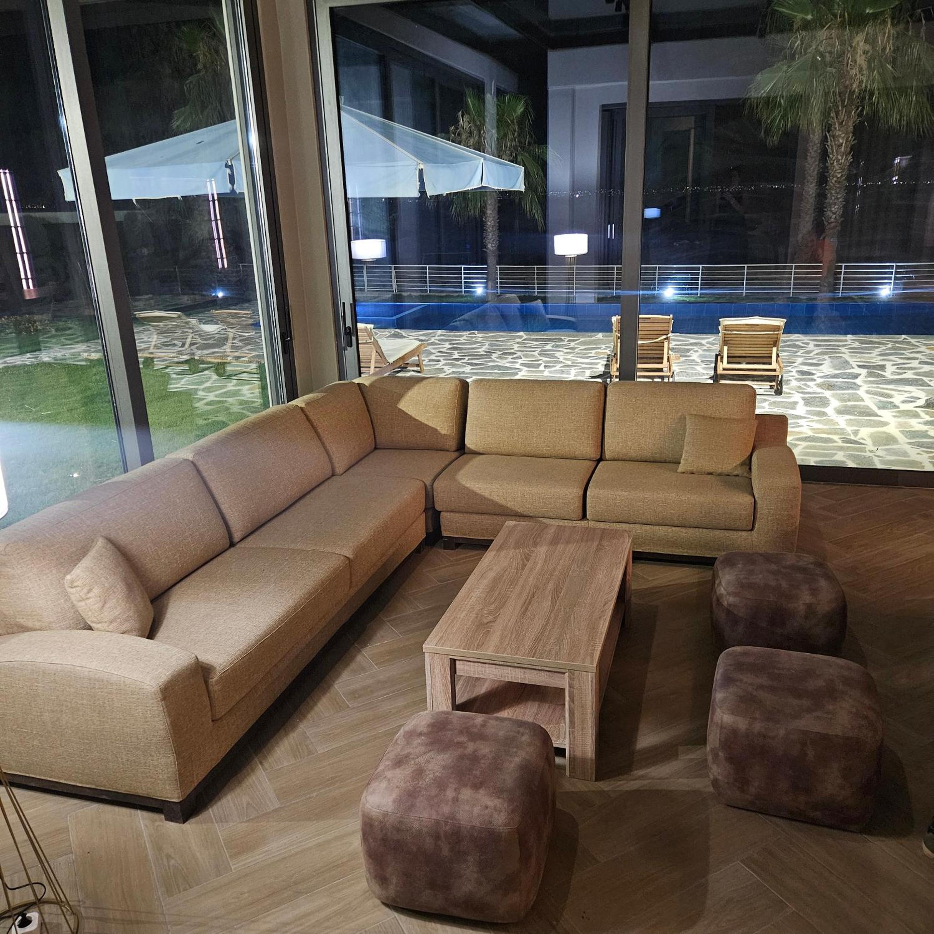 Evia Palm Beach Villa