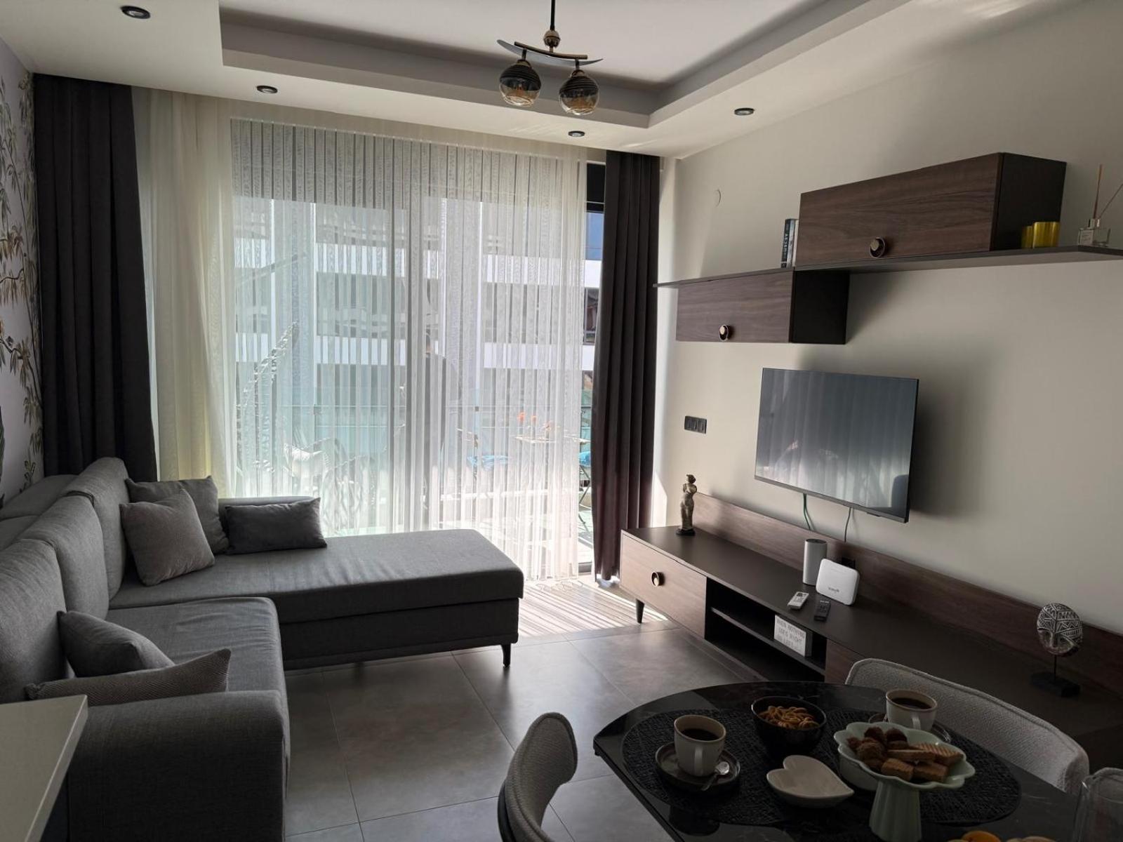 Sol Garden Residence F16