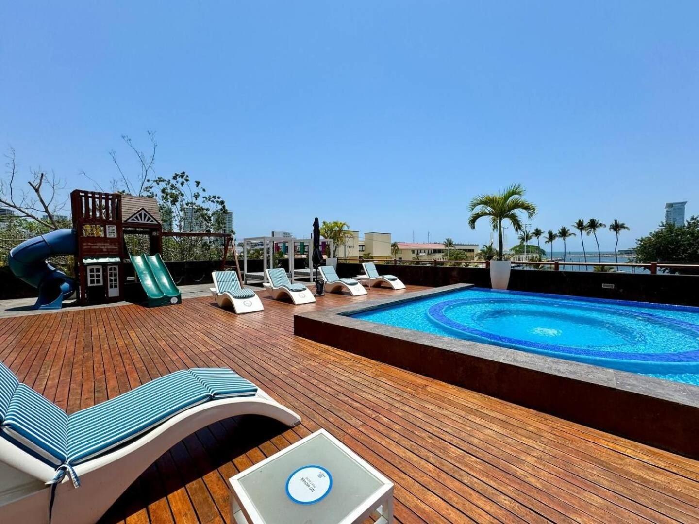 Deck12 Casino and Resort by Monyxbnb