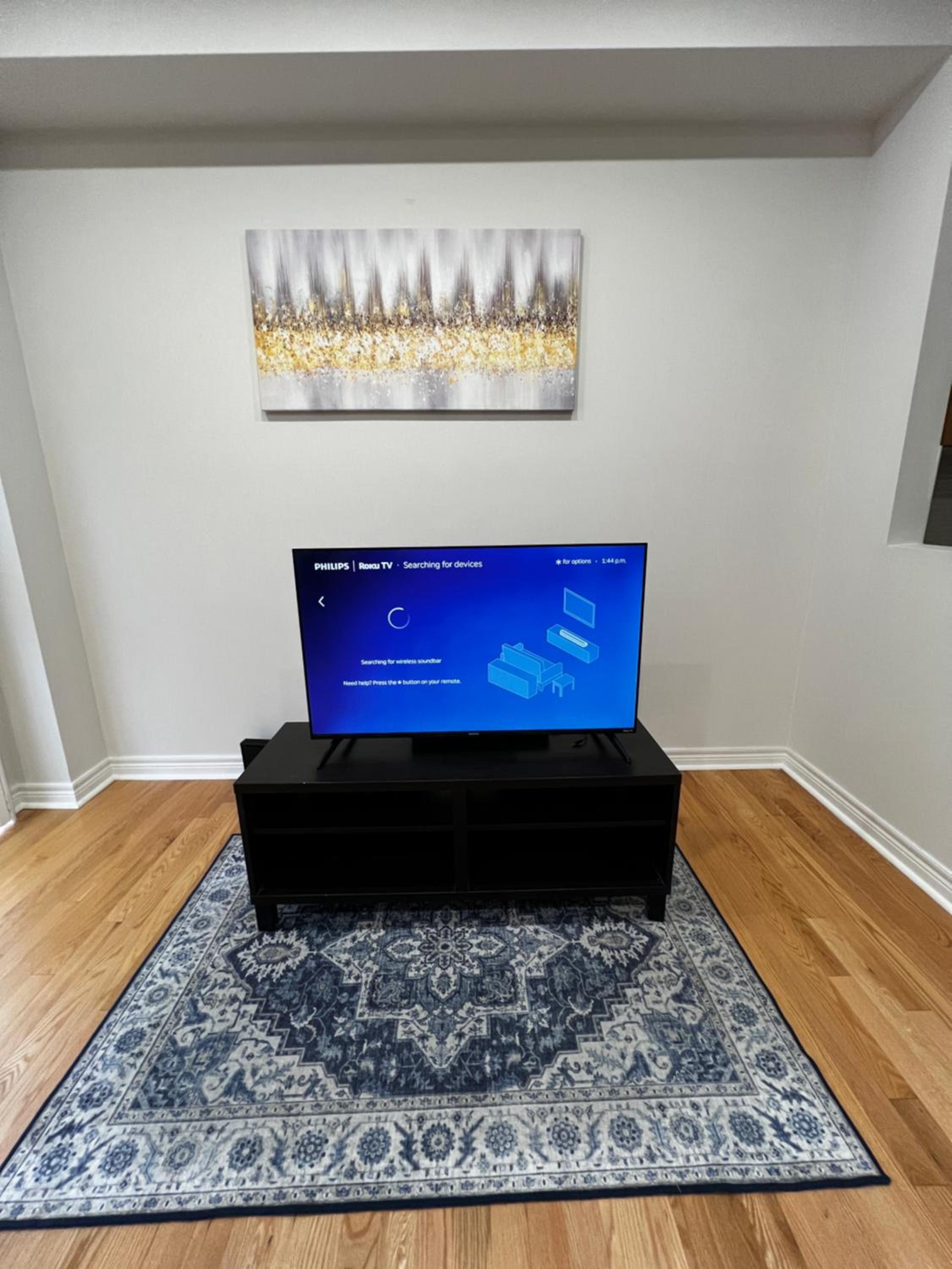 Four Bedroom Spacious House with Parking in Milton, Ontario