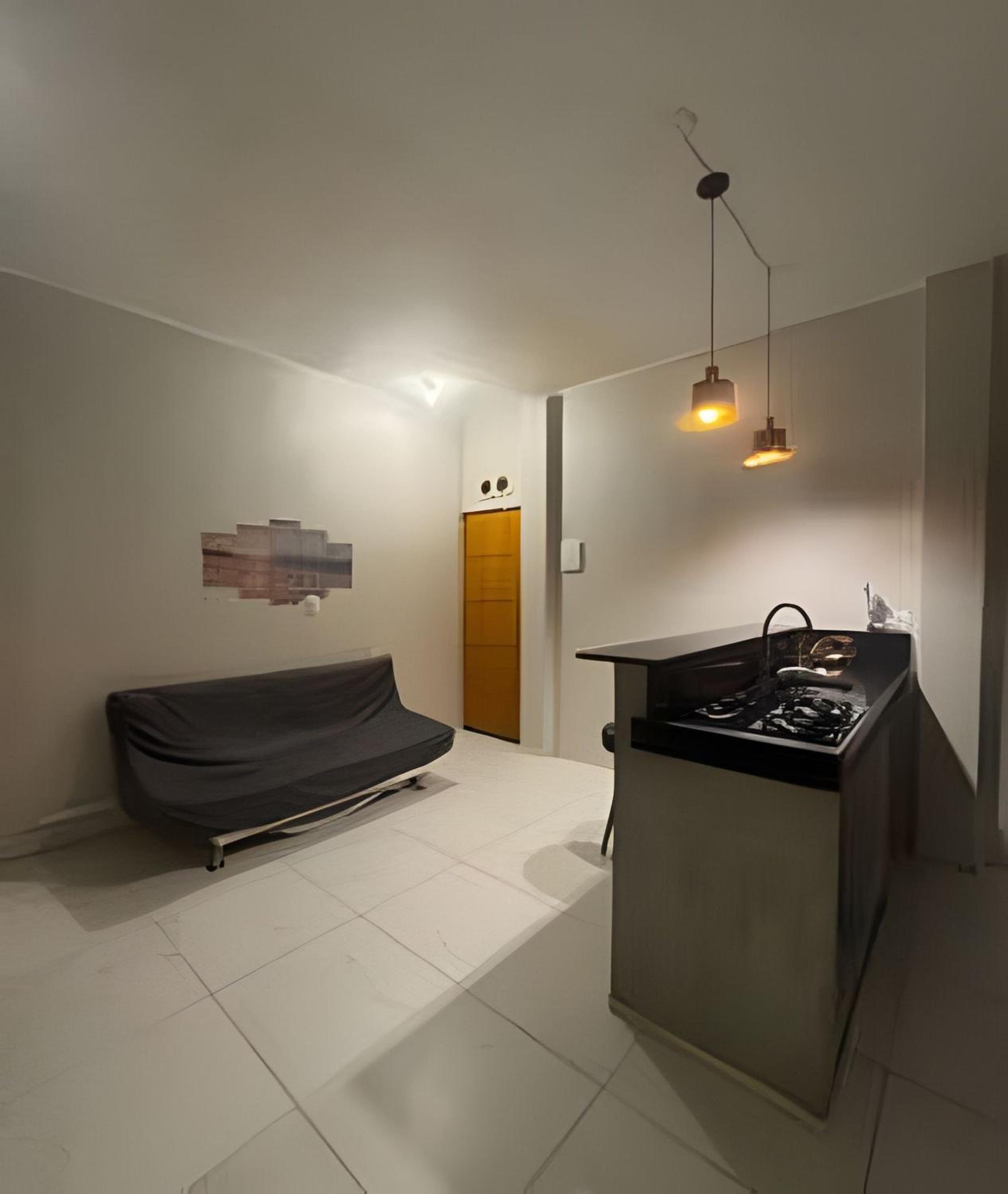 Leme: Your Beachfront Paradise, Right Next to Copacabana!