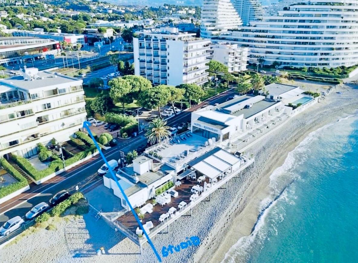 Studio Azur face à la mer - Parking privé