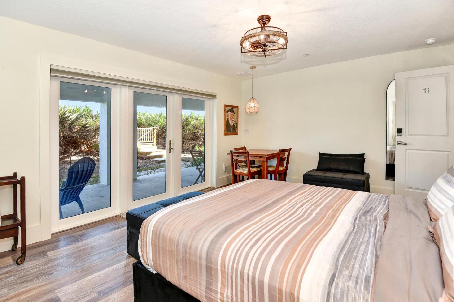 The White House on Flagler Beach - Unit 11
