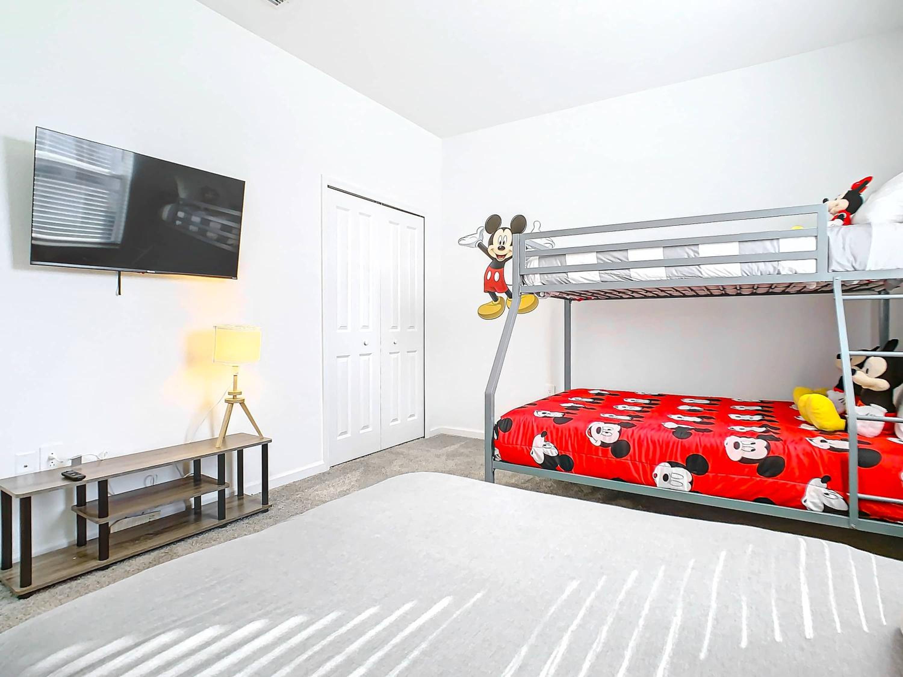 Cozy Family 3BR retreat w 2 waterparks