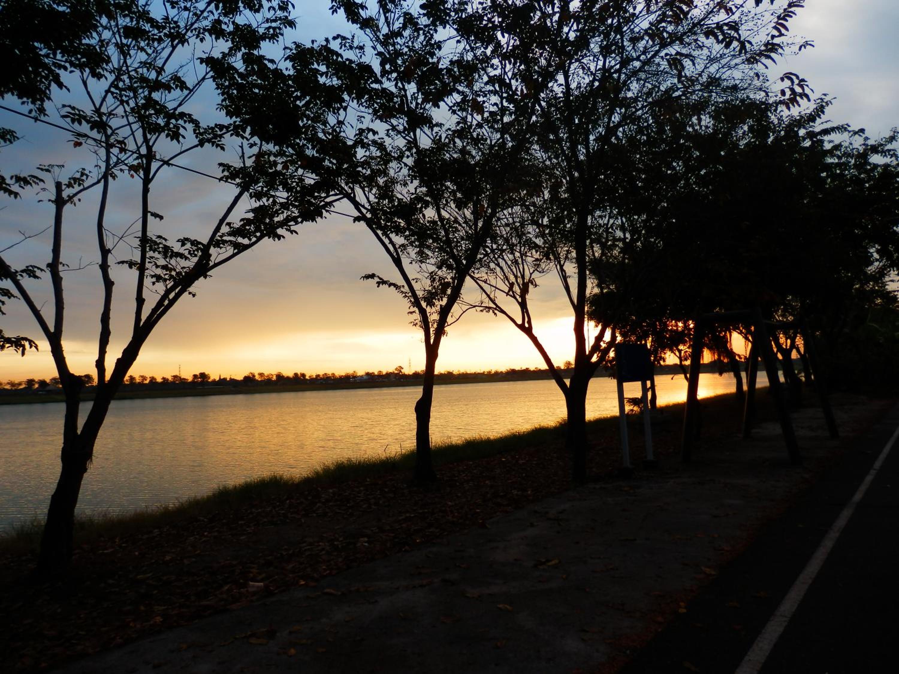 Green Riverside Homestay