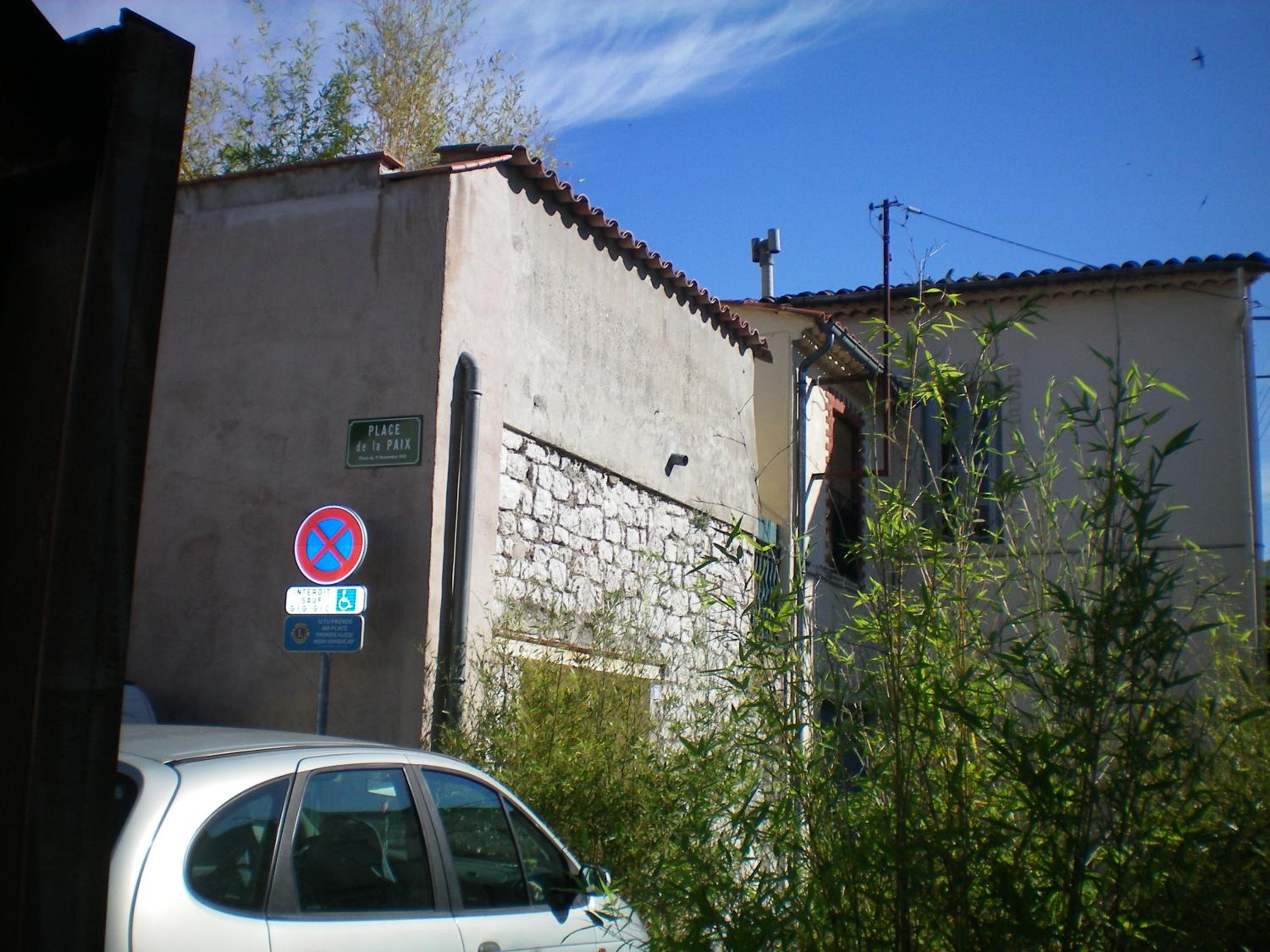 Photo 7