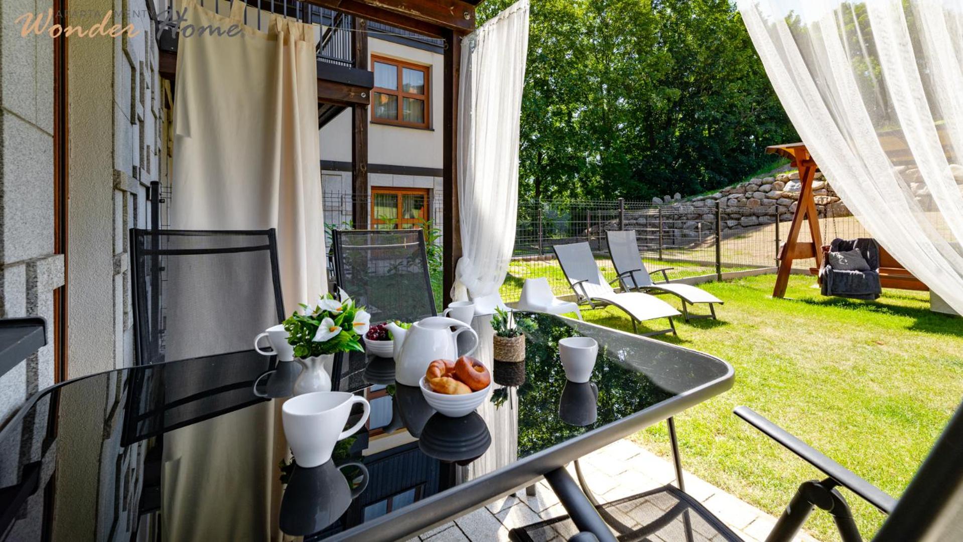 Wonder Home Residence - Apartamenty z balkonami i ogródkami, blisko stoku narciarskiego Karpatka i szlaków turystycznych