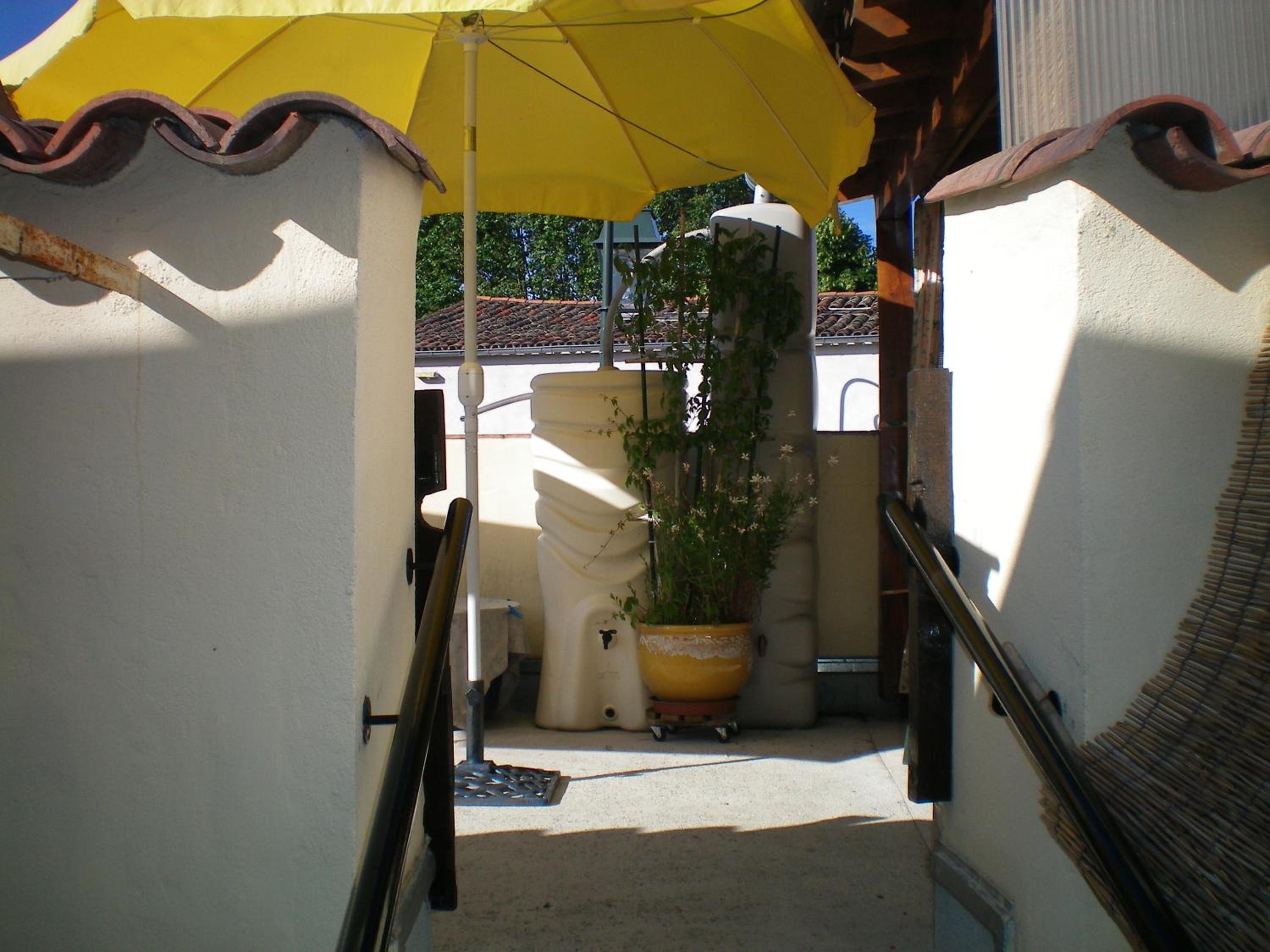 T2 dans maison de village view 4