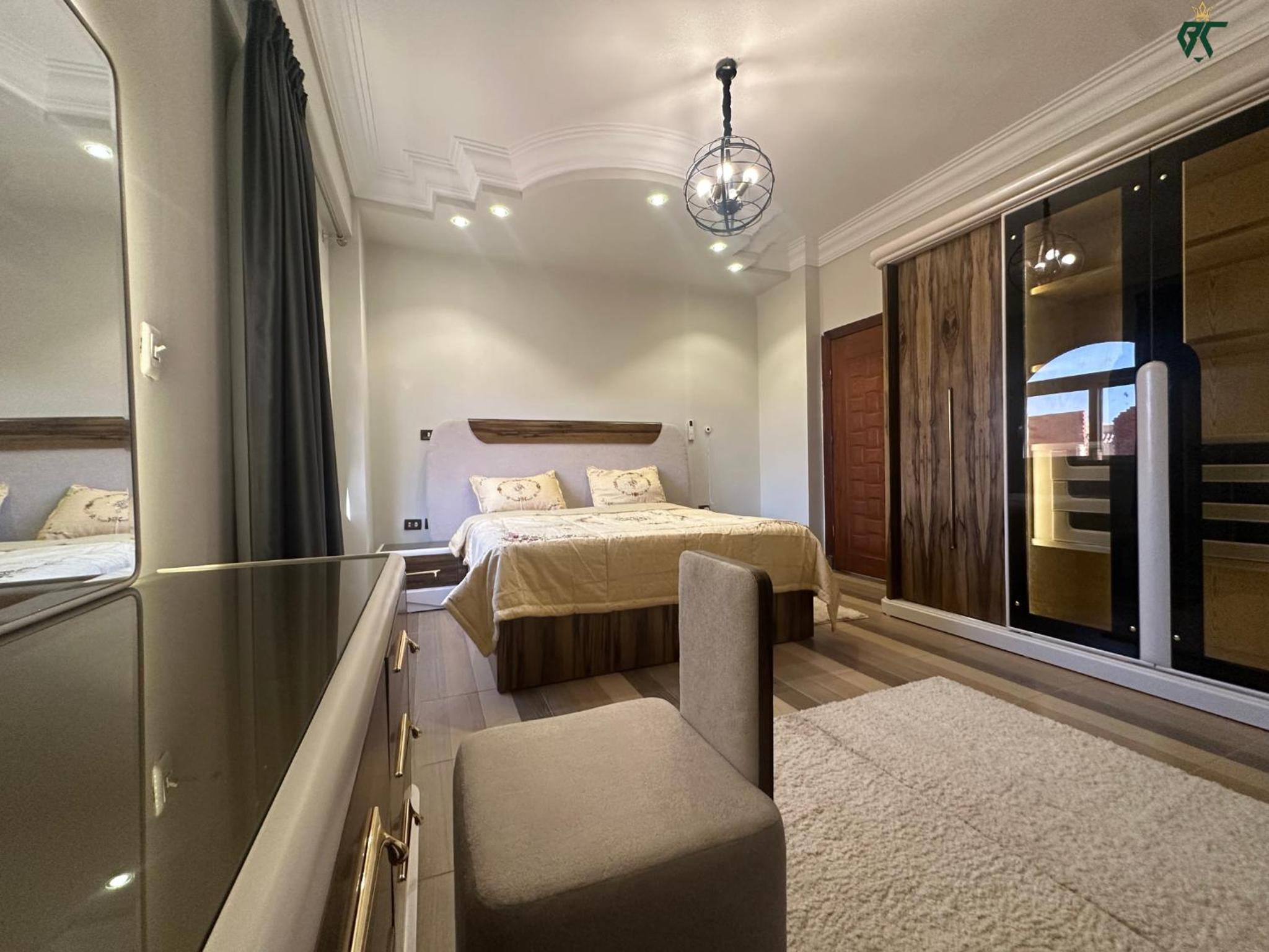 SKY LOUNGE by BC residence