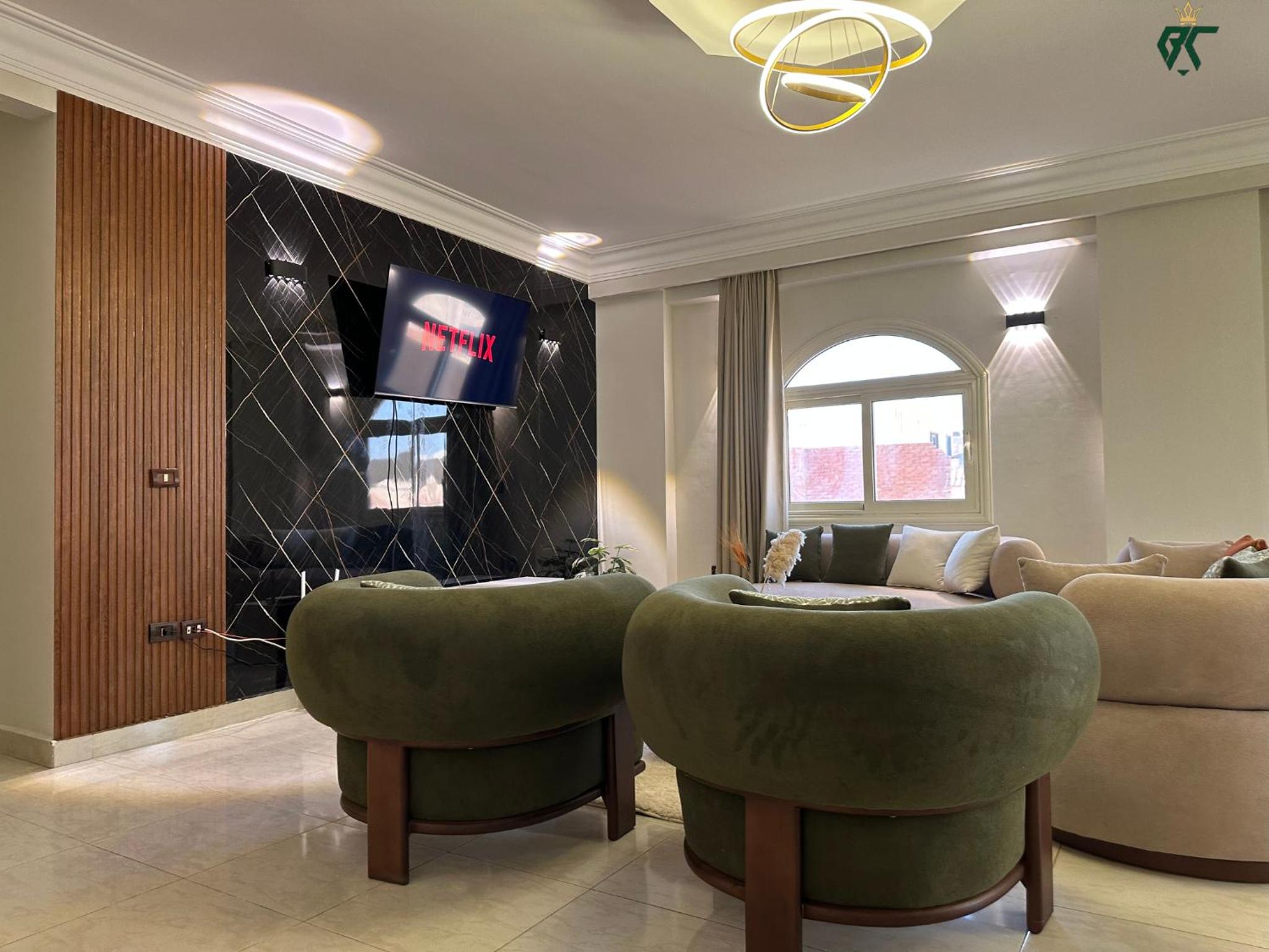 SKY LOUNGE by BC residence