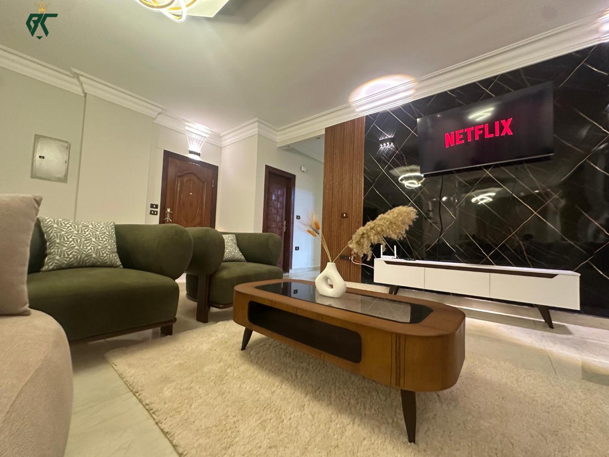 SKY LOUNGE by BC residence