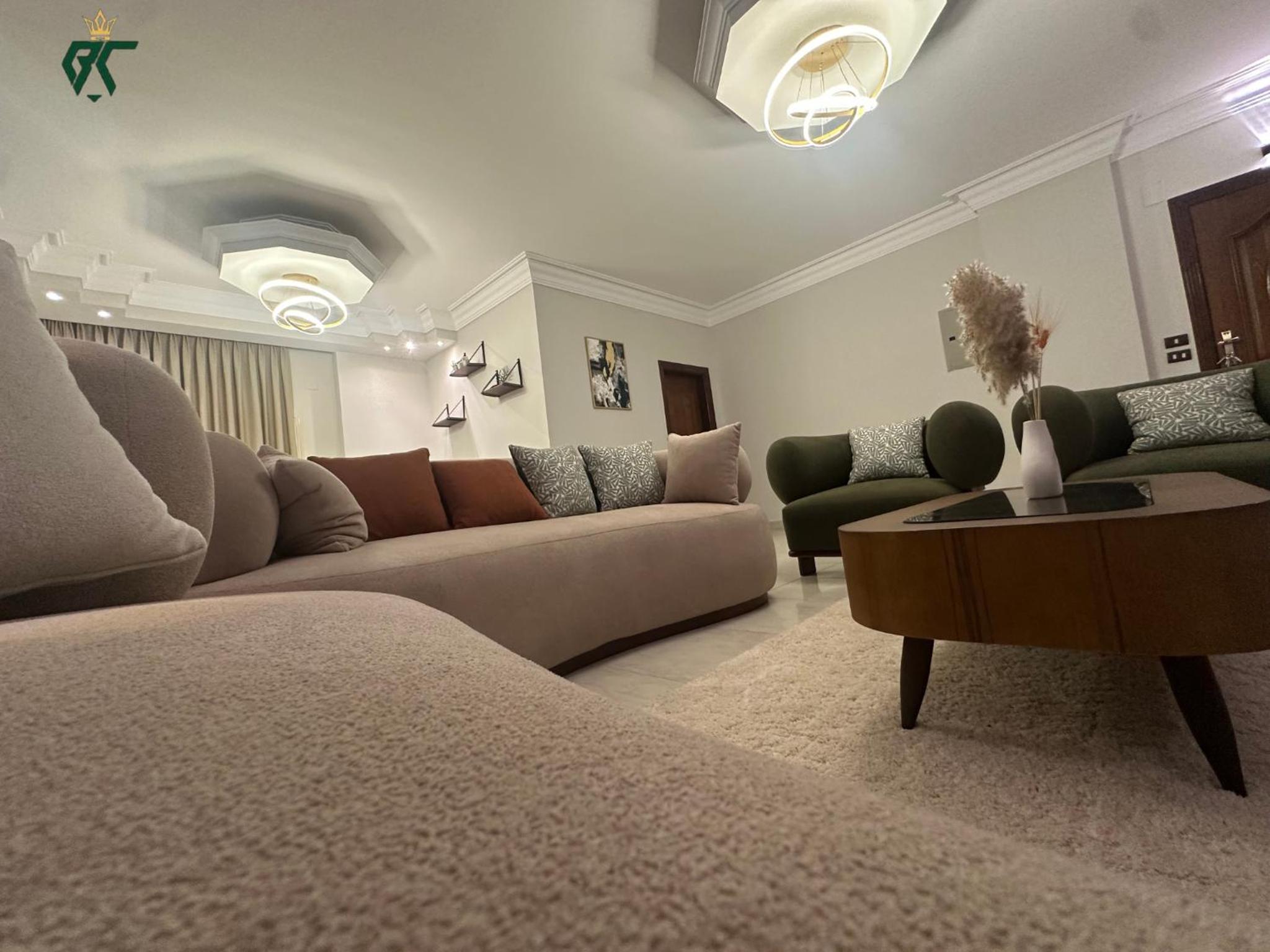 SKY LOUNGE by BC residence