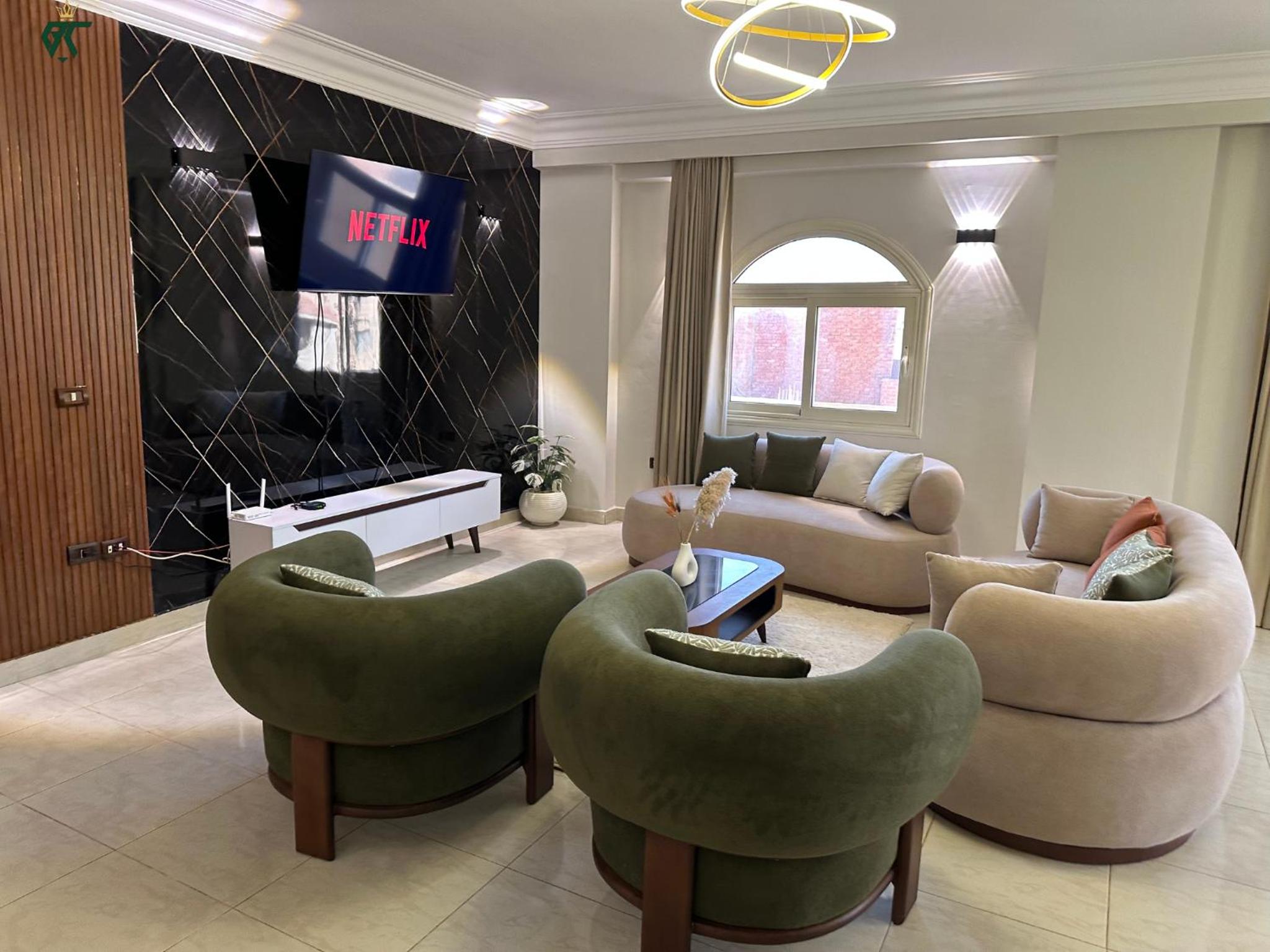 SKY LOUNGE by BC residence