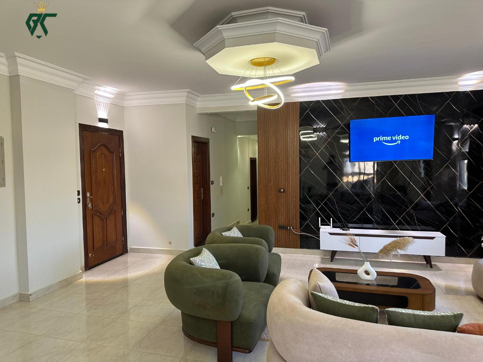 SKY LOUNGE by BC residence