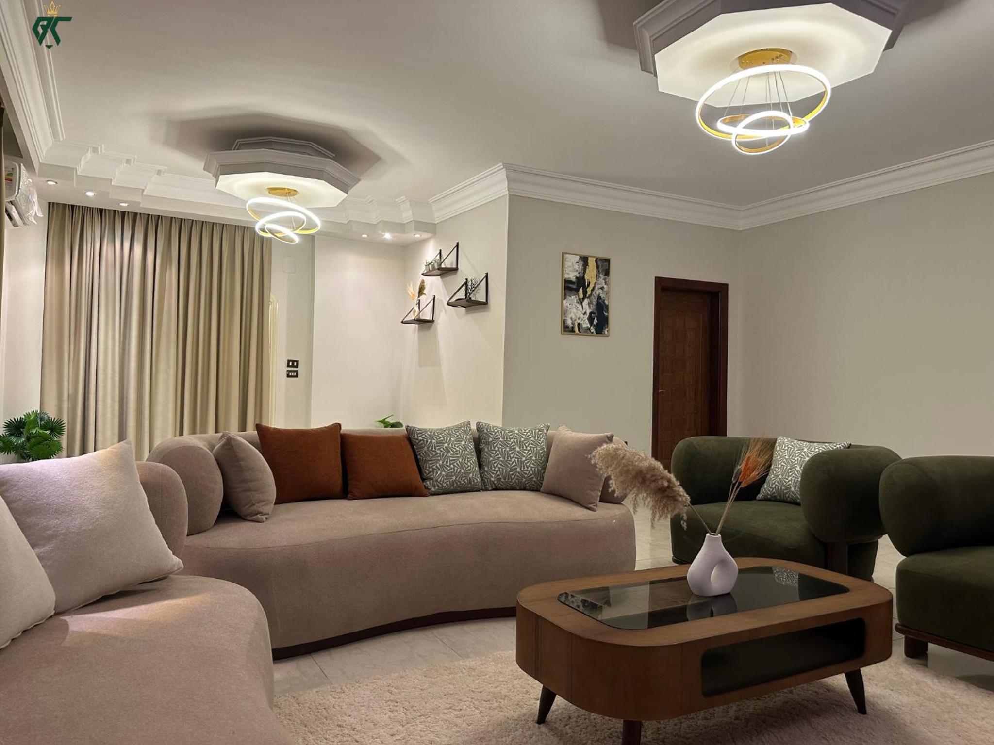 SKY LOUNGE by BC residence