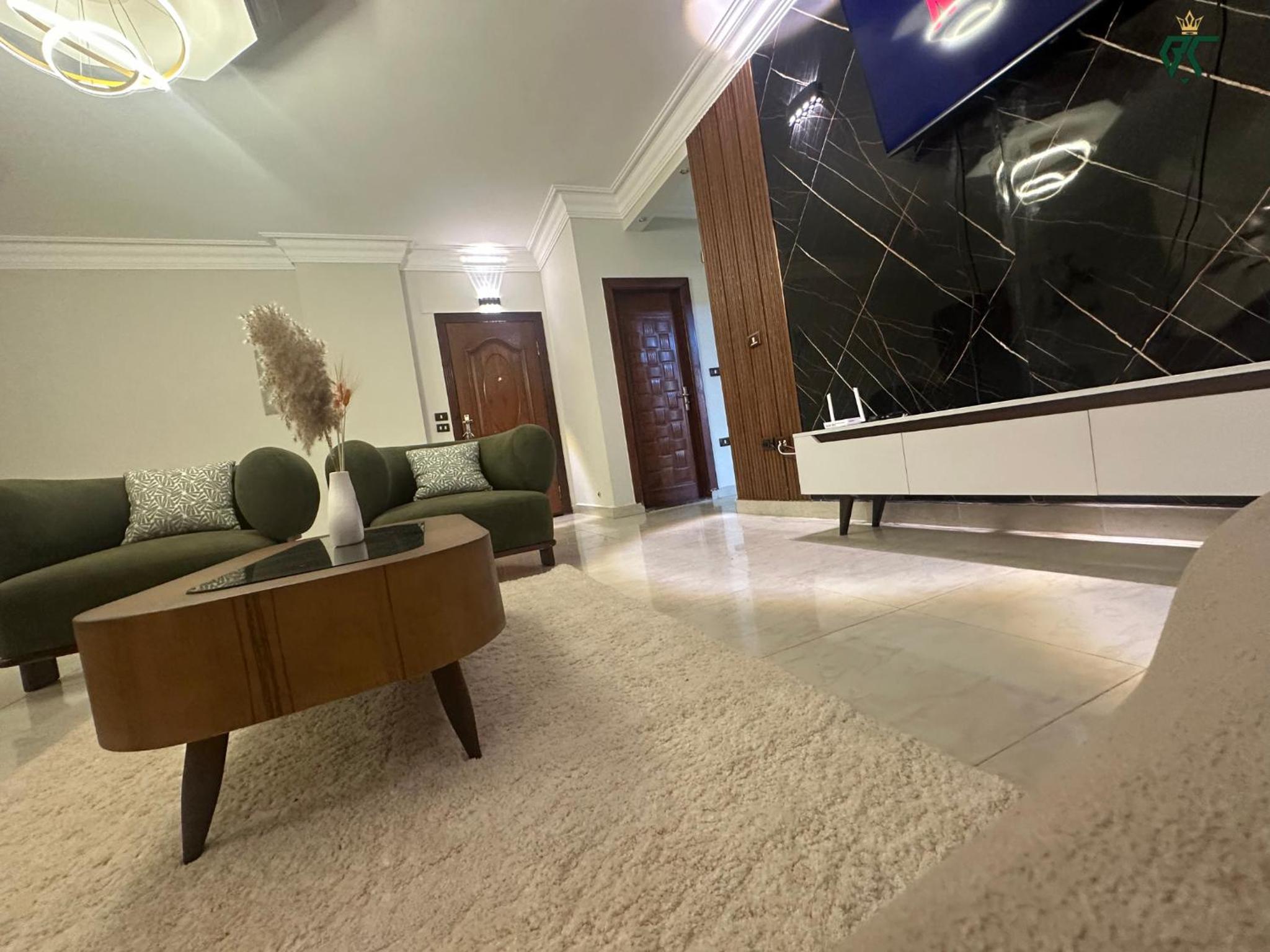 SKY LOUNGE by BC residence