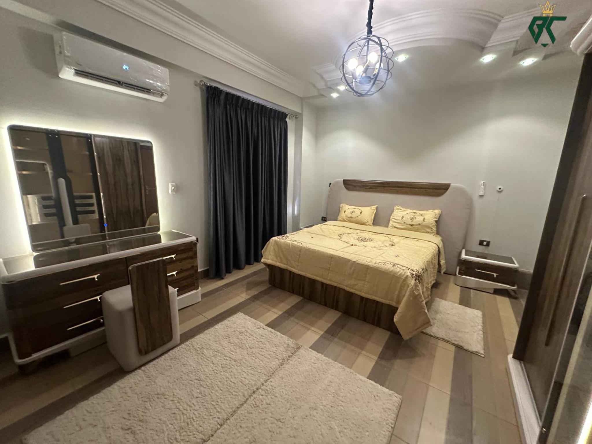 SKY LOUNGE by BC residence