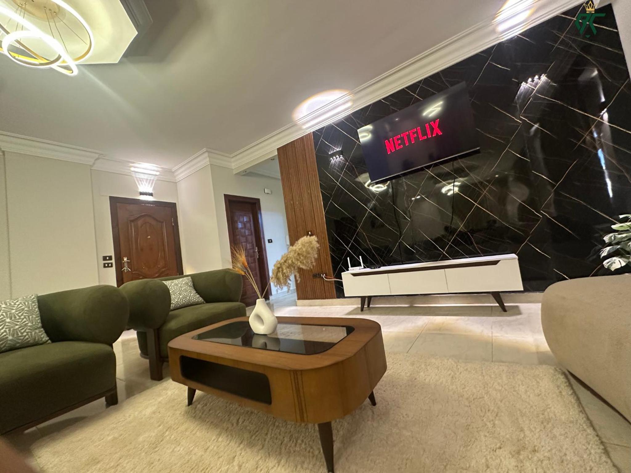 SKY LOUNGE by BC residence
