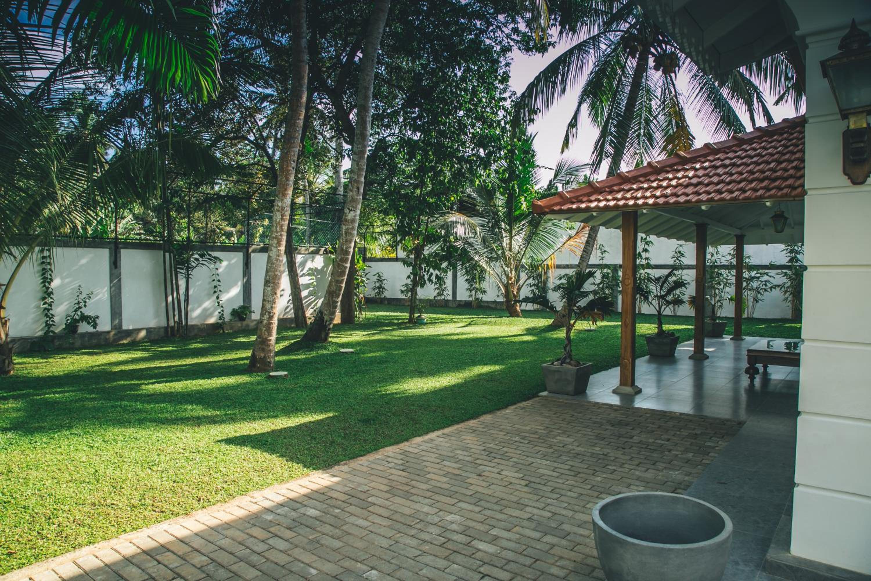 Sisikirana Villa (Luxury Villa in Galle) view 5