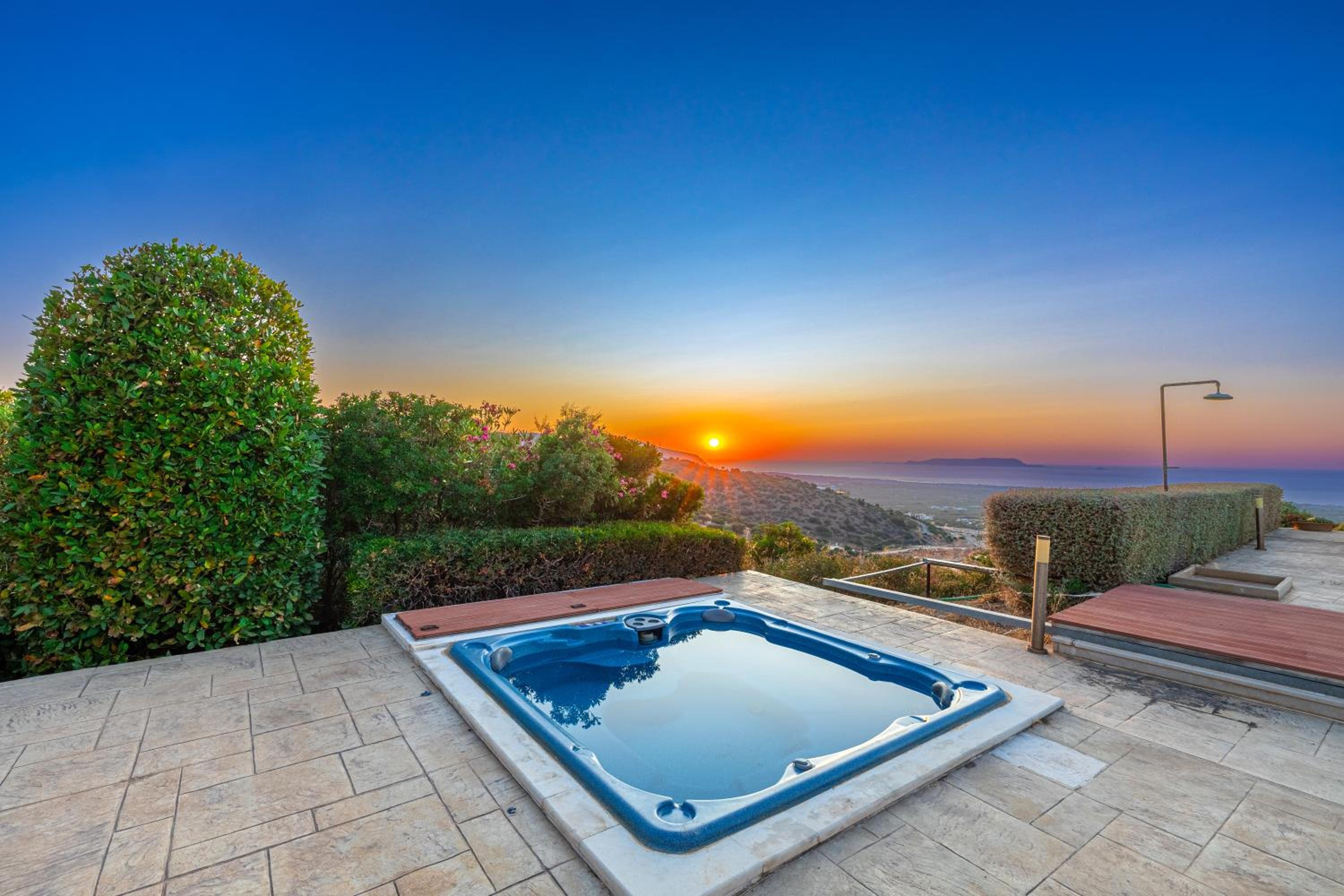 Seaview Villa