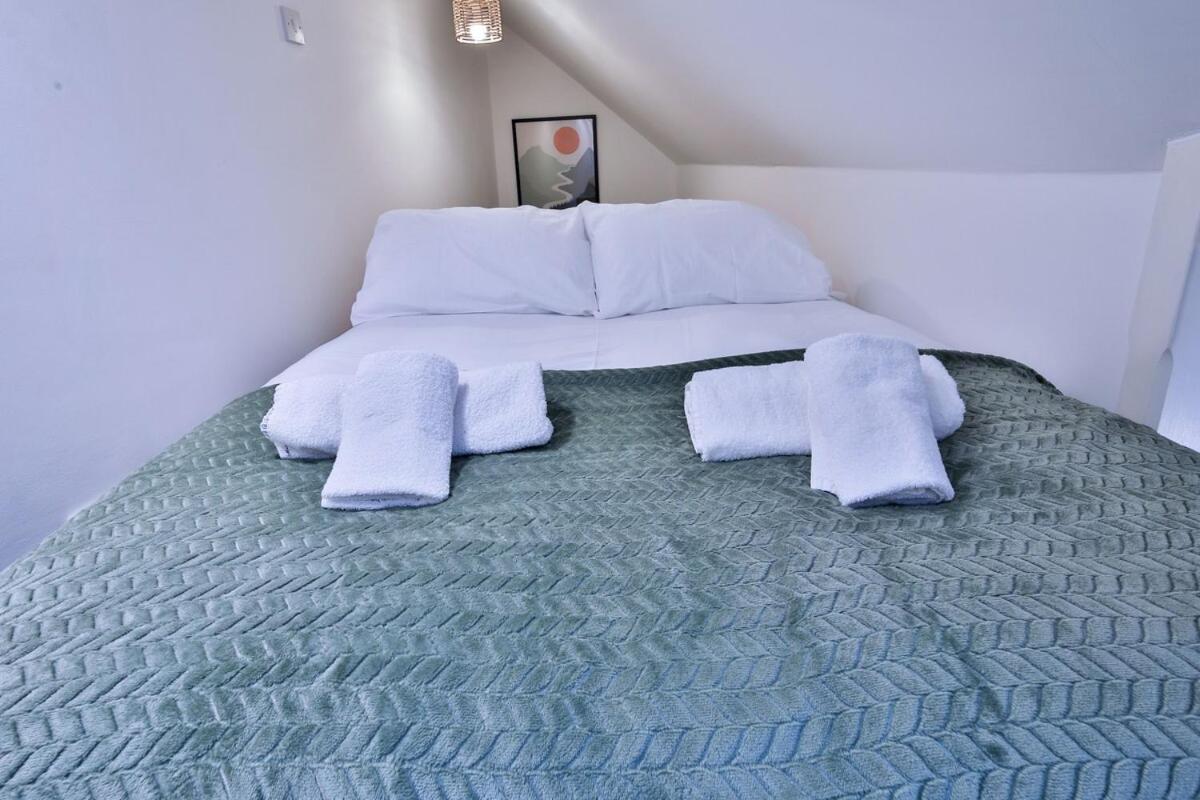 Modern 1-Bed Flat near Cardiff City Centre