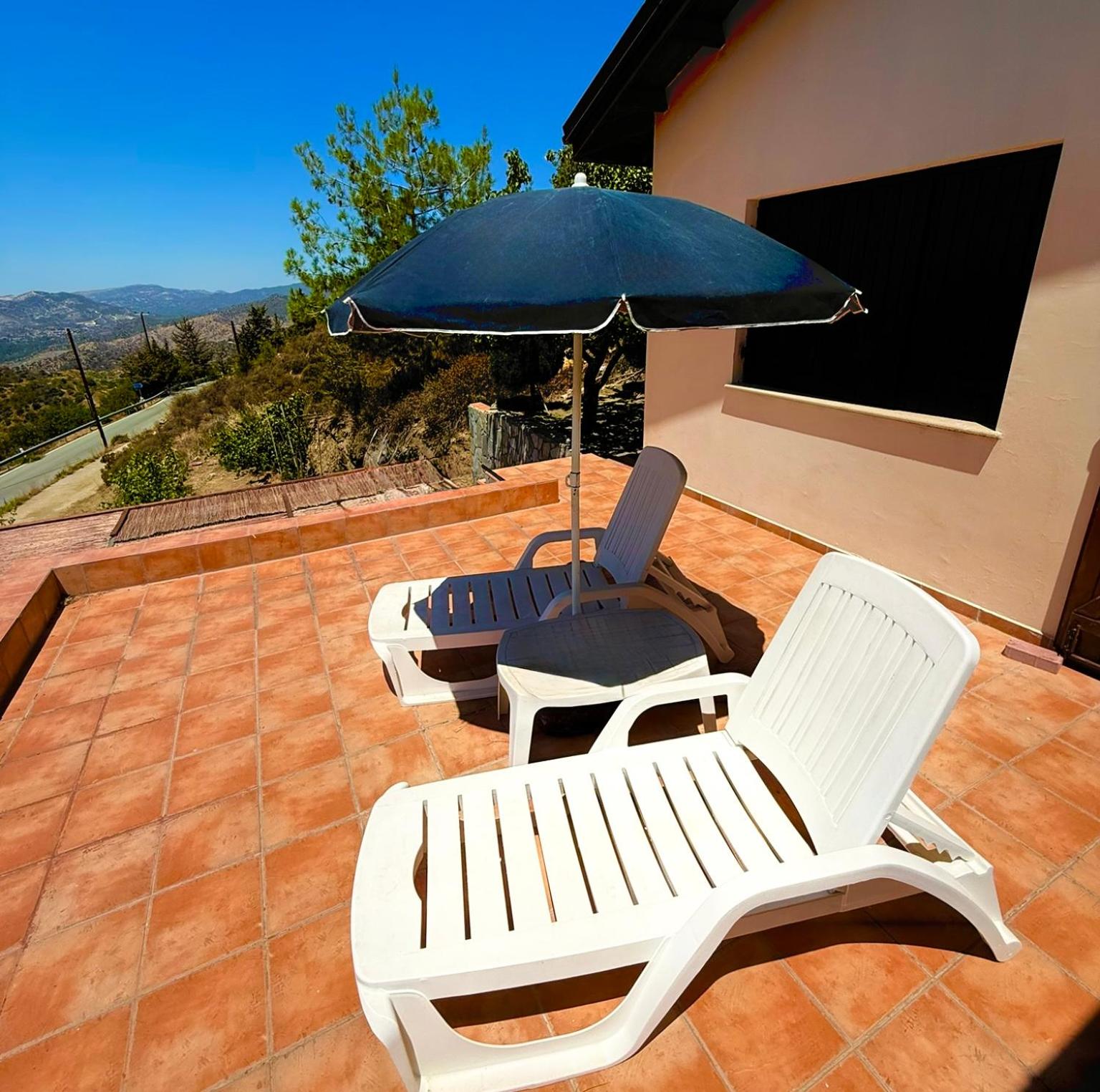 Apokas Country House