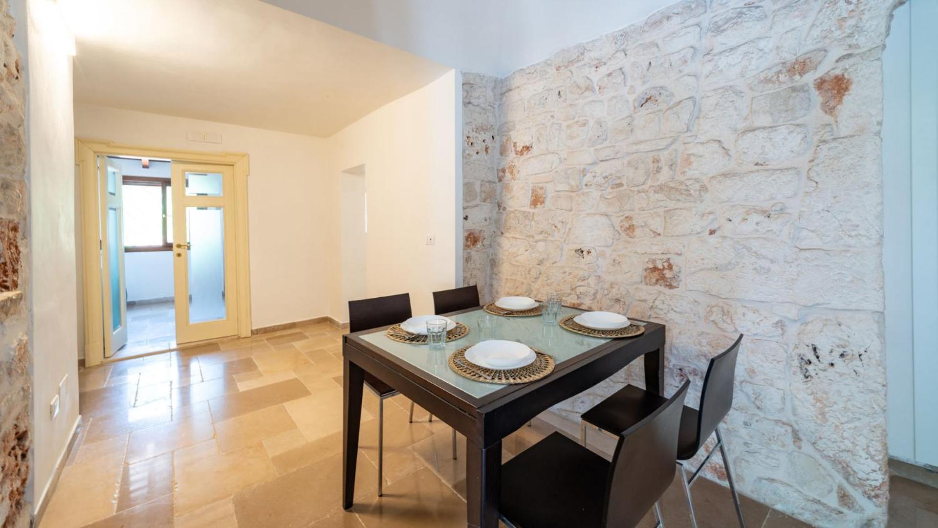 Casa Annamaria 1-2 by Rentbeat