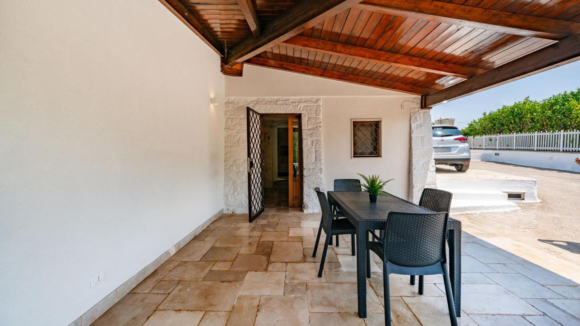 Casa Annamaria 1-2 by Rentbeat
