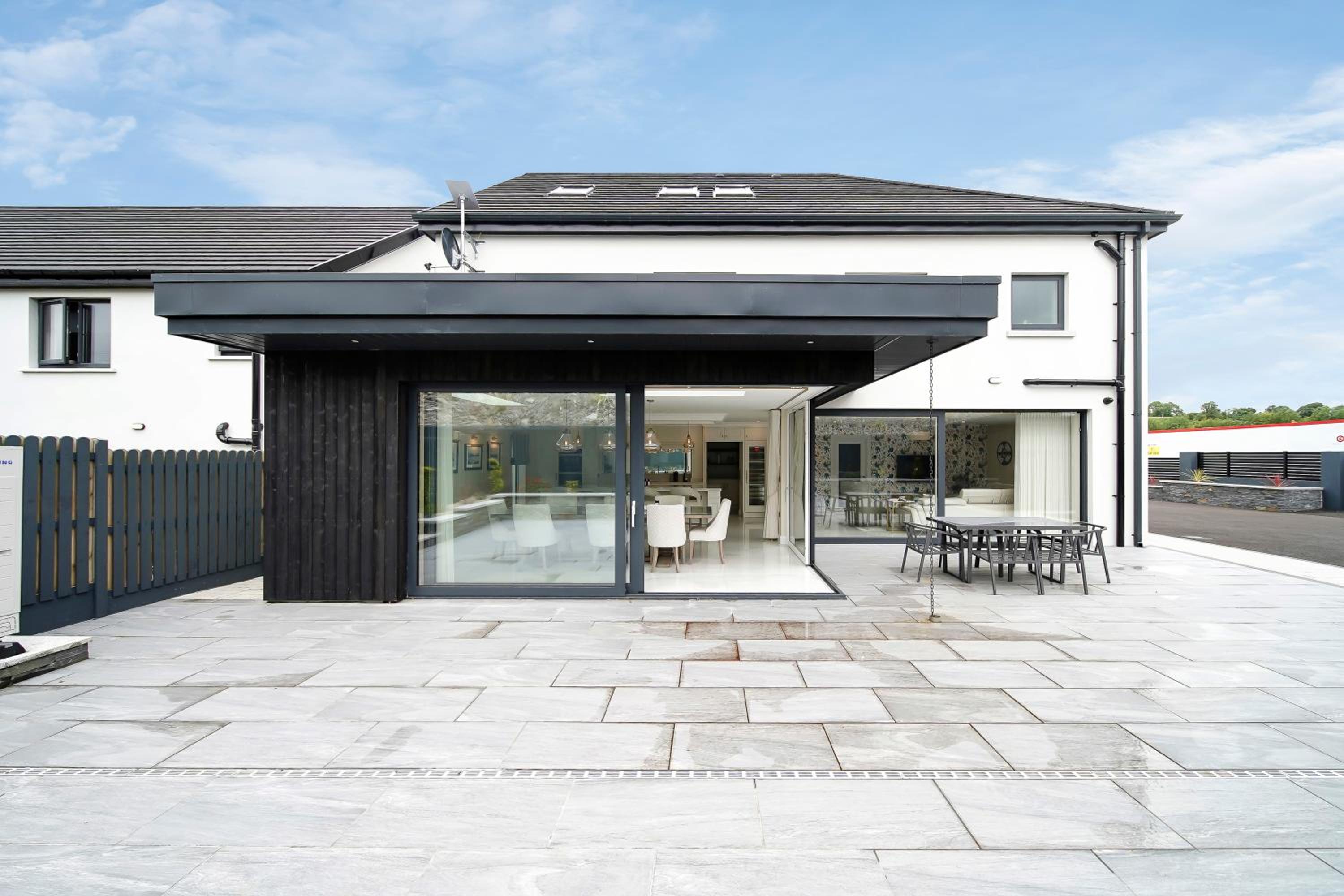 72 The Westpoint Way - Donegal Town