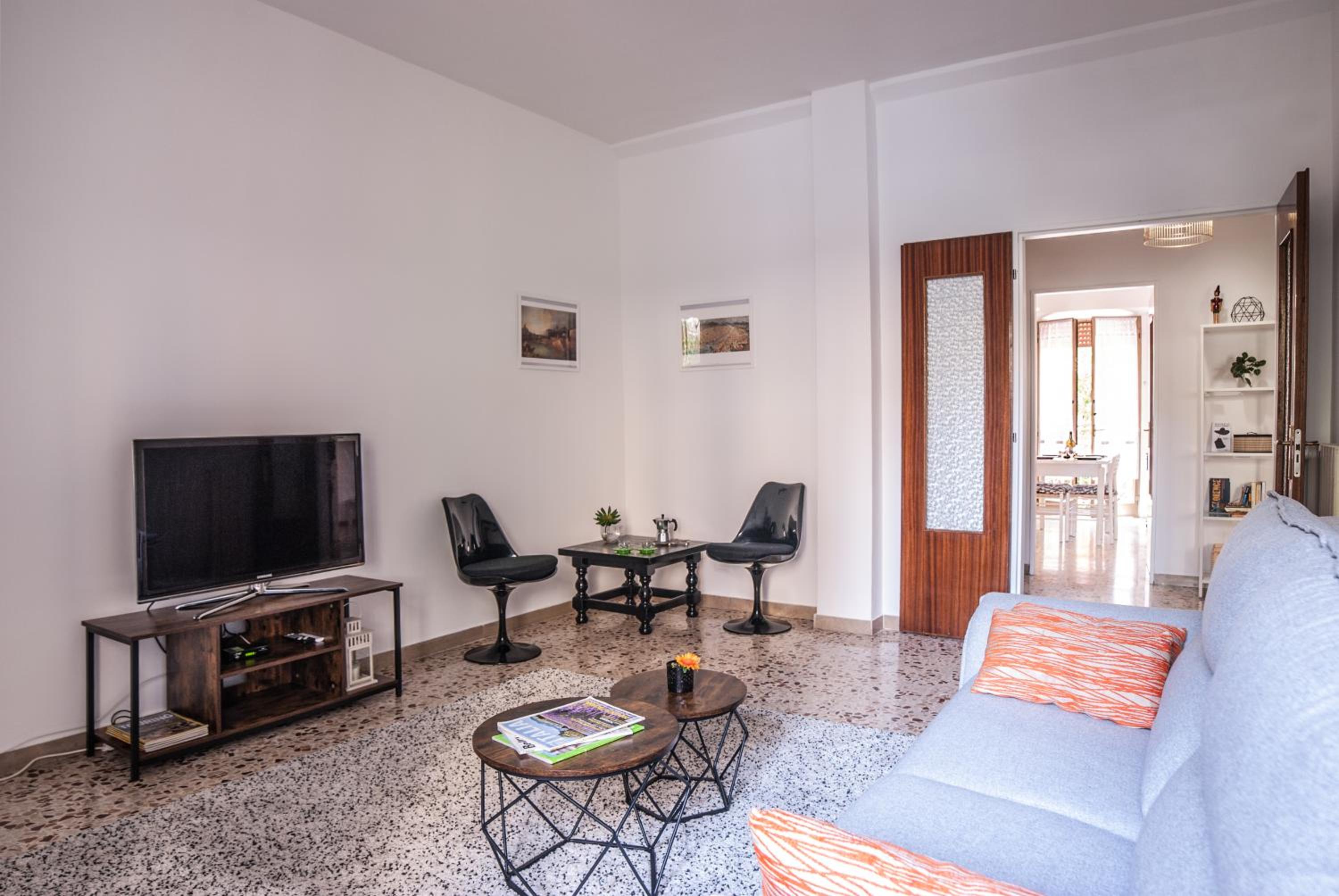 Scandicci Flat - 15 mins from Florence