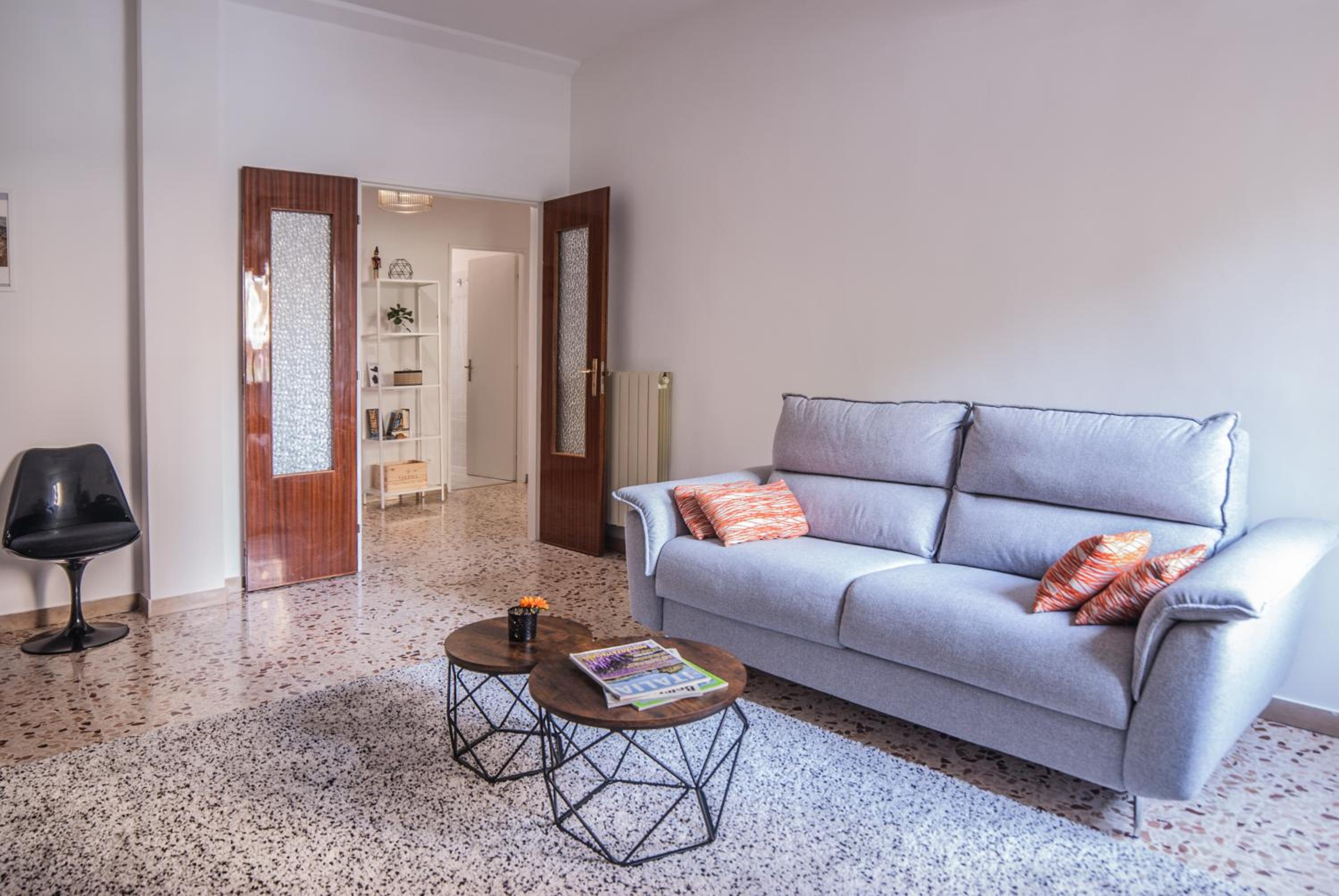 Scandicci Flat - 15 mins from Florence