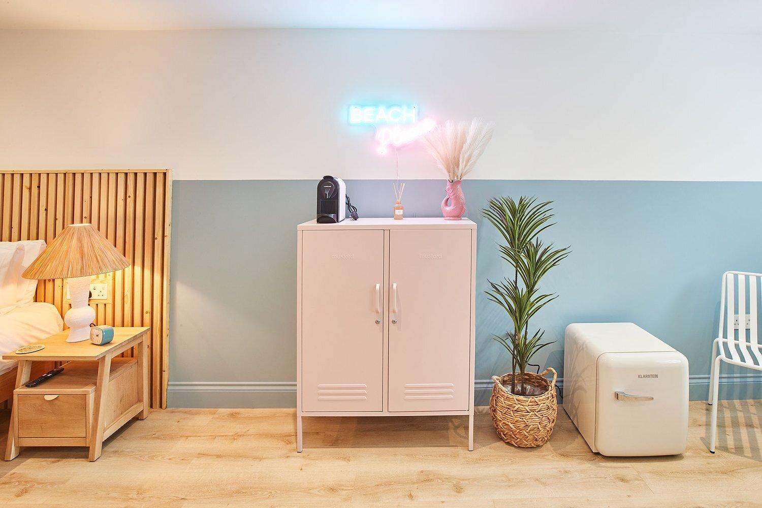 The Beach House - Pool & Spa