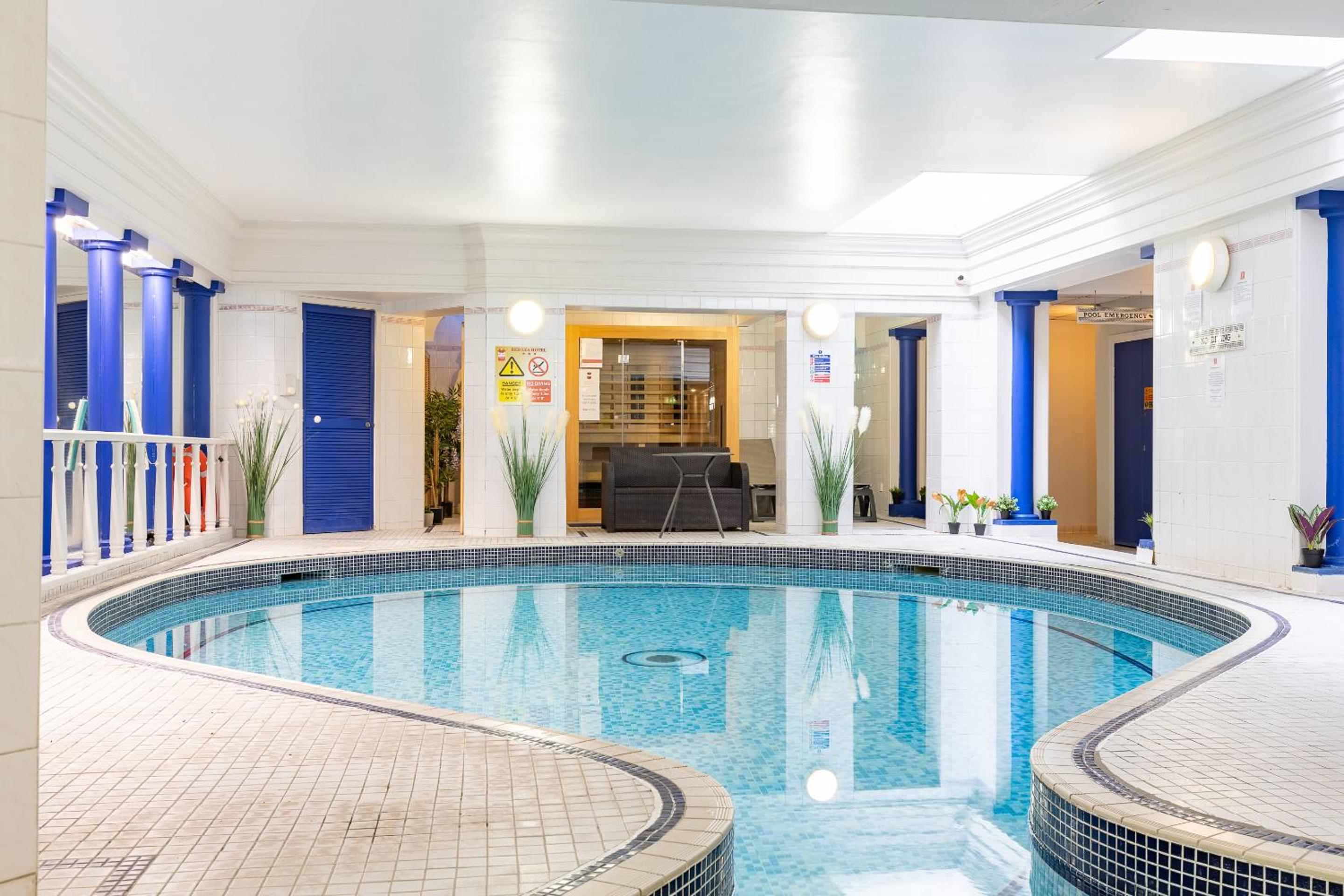 The Beach House - Pool & Spa