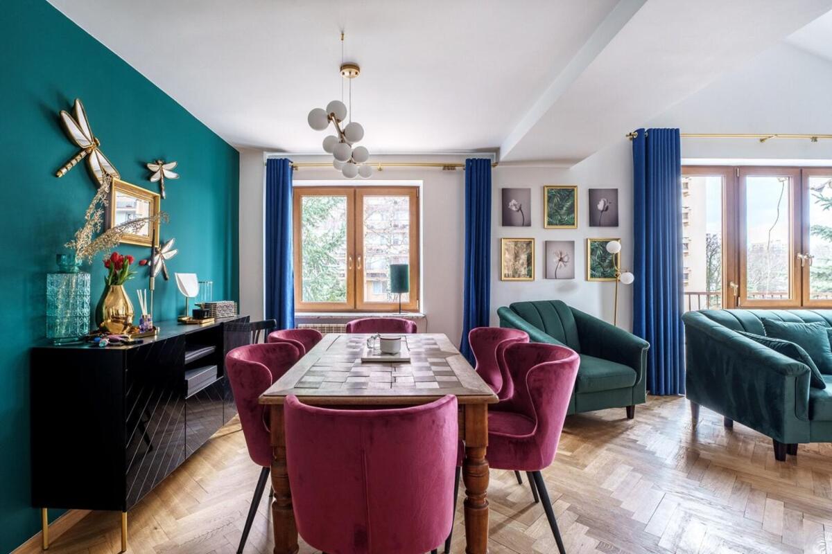 Golden Villa Saska Kępa Luxury Retreat with Garden & Design Interior
