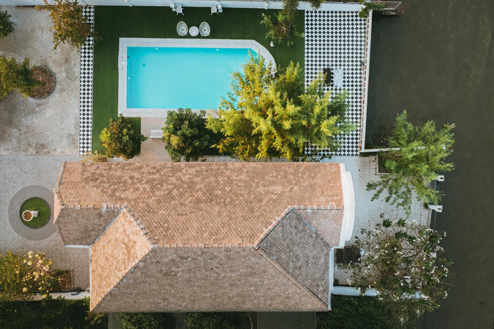 Arpo Pool Villa Riverside Bangkok