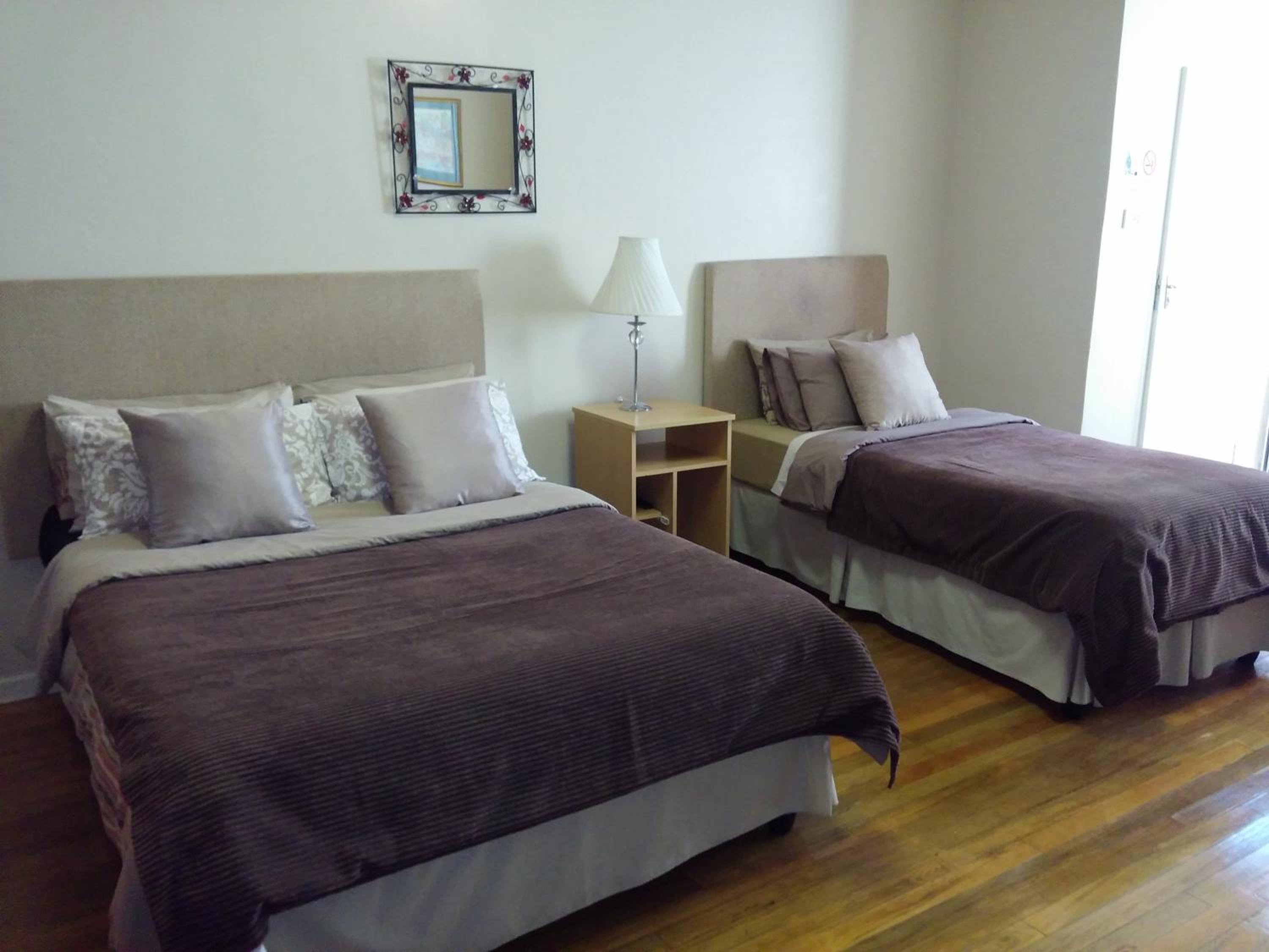Uitenhage Apartments - Image 2