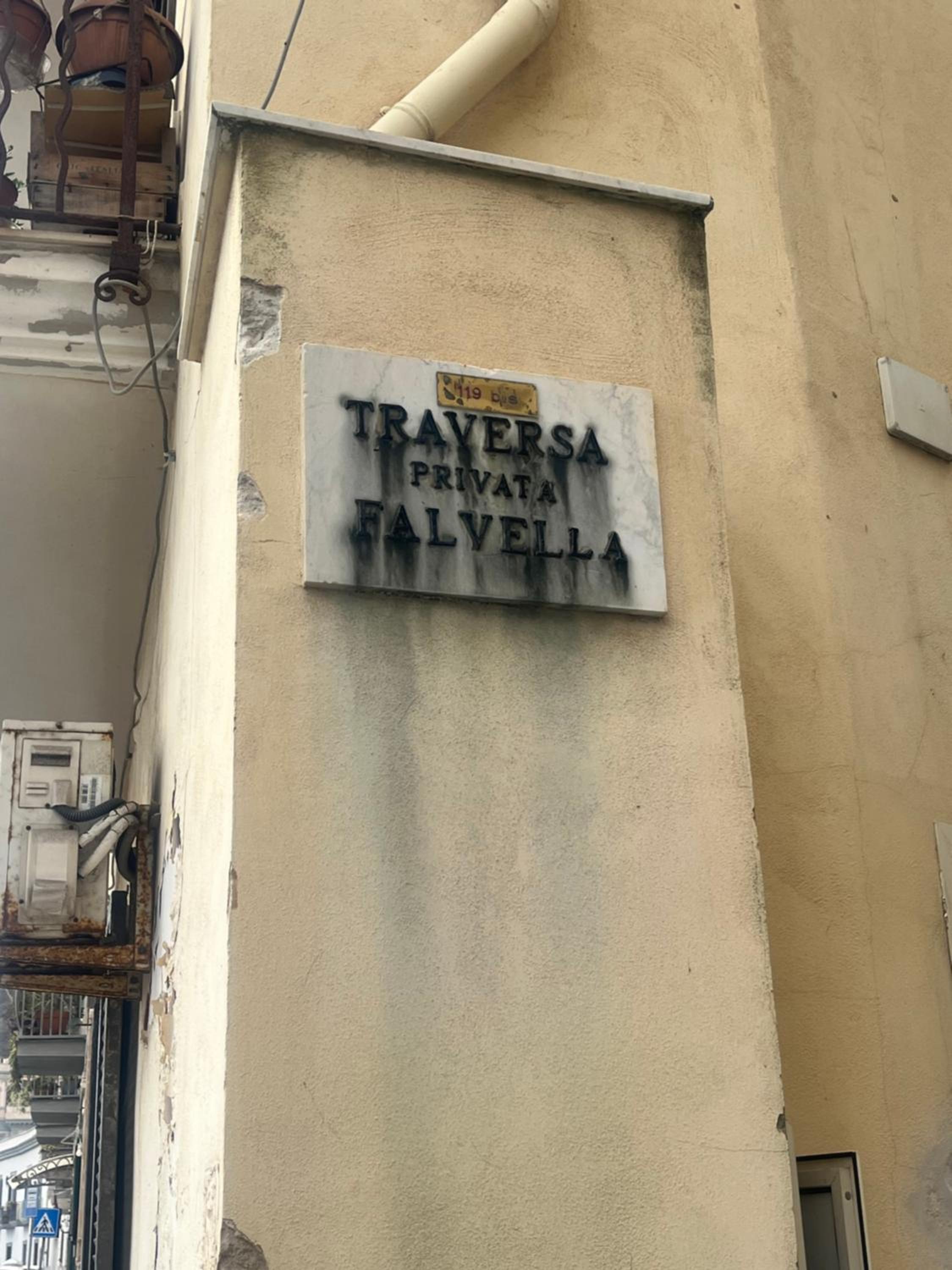 Speziali vista mare