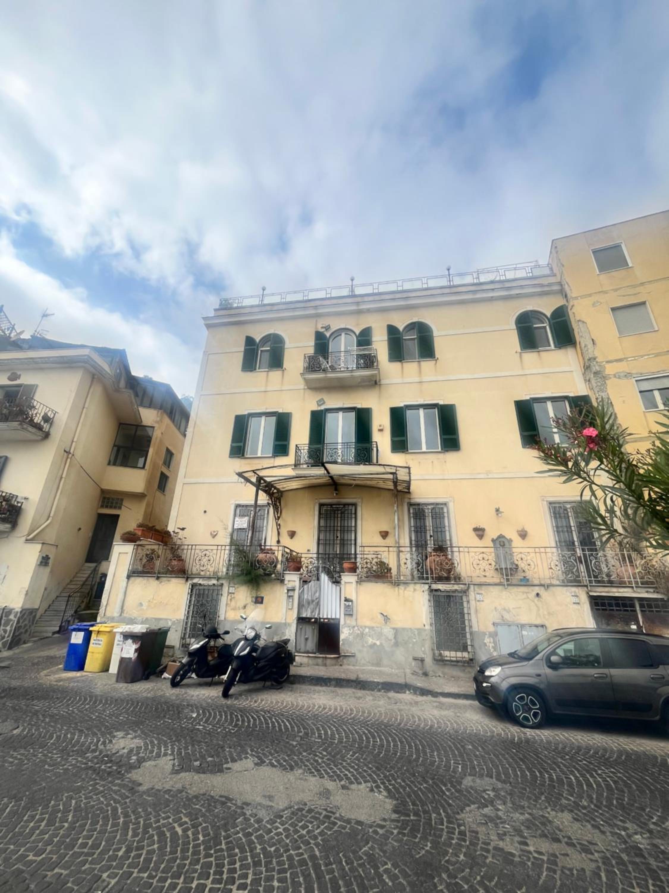Speziali vista mare