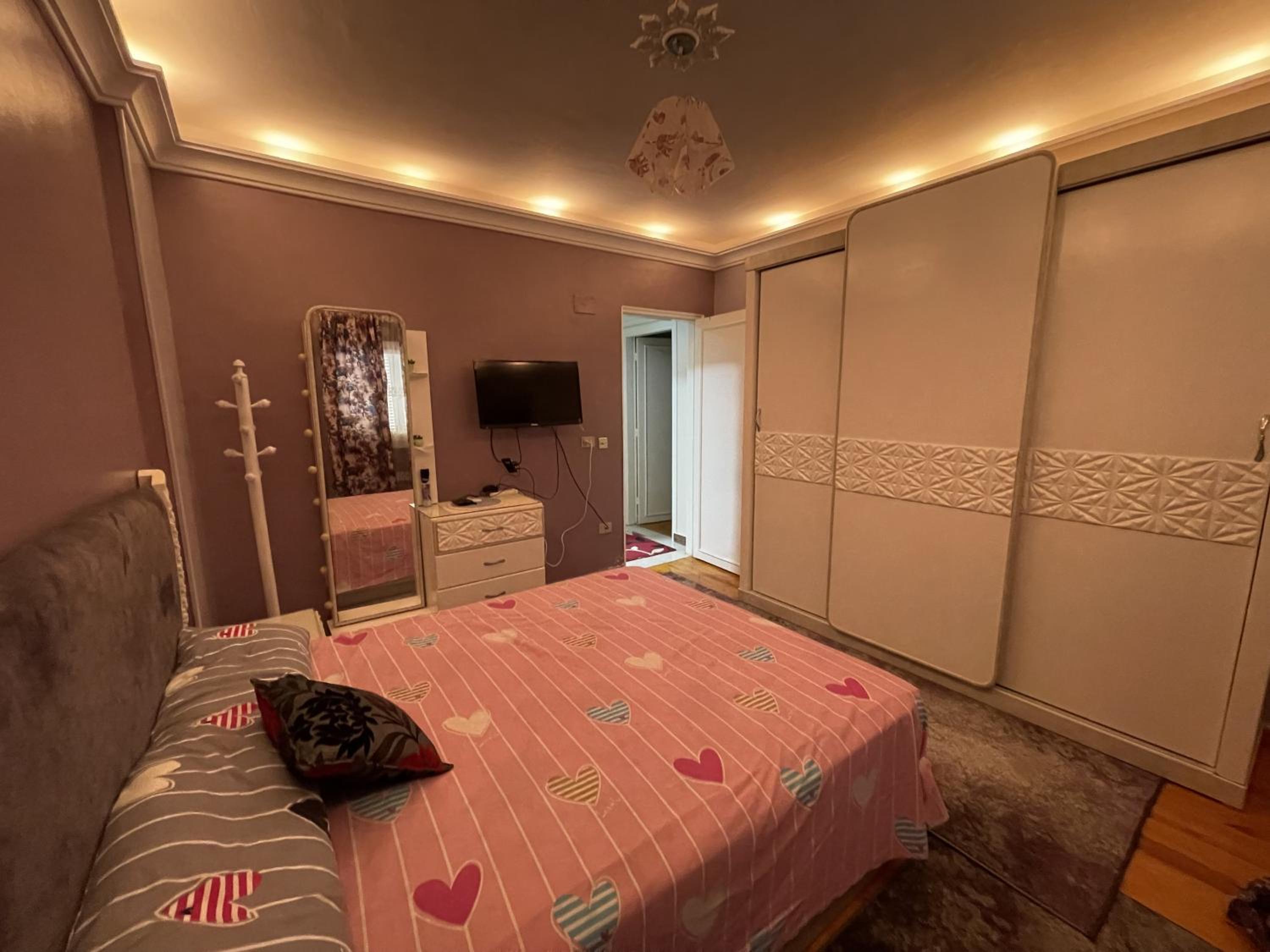 Deluxe Apartment for Families on 9th street